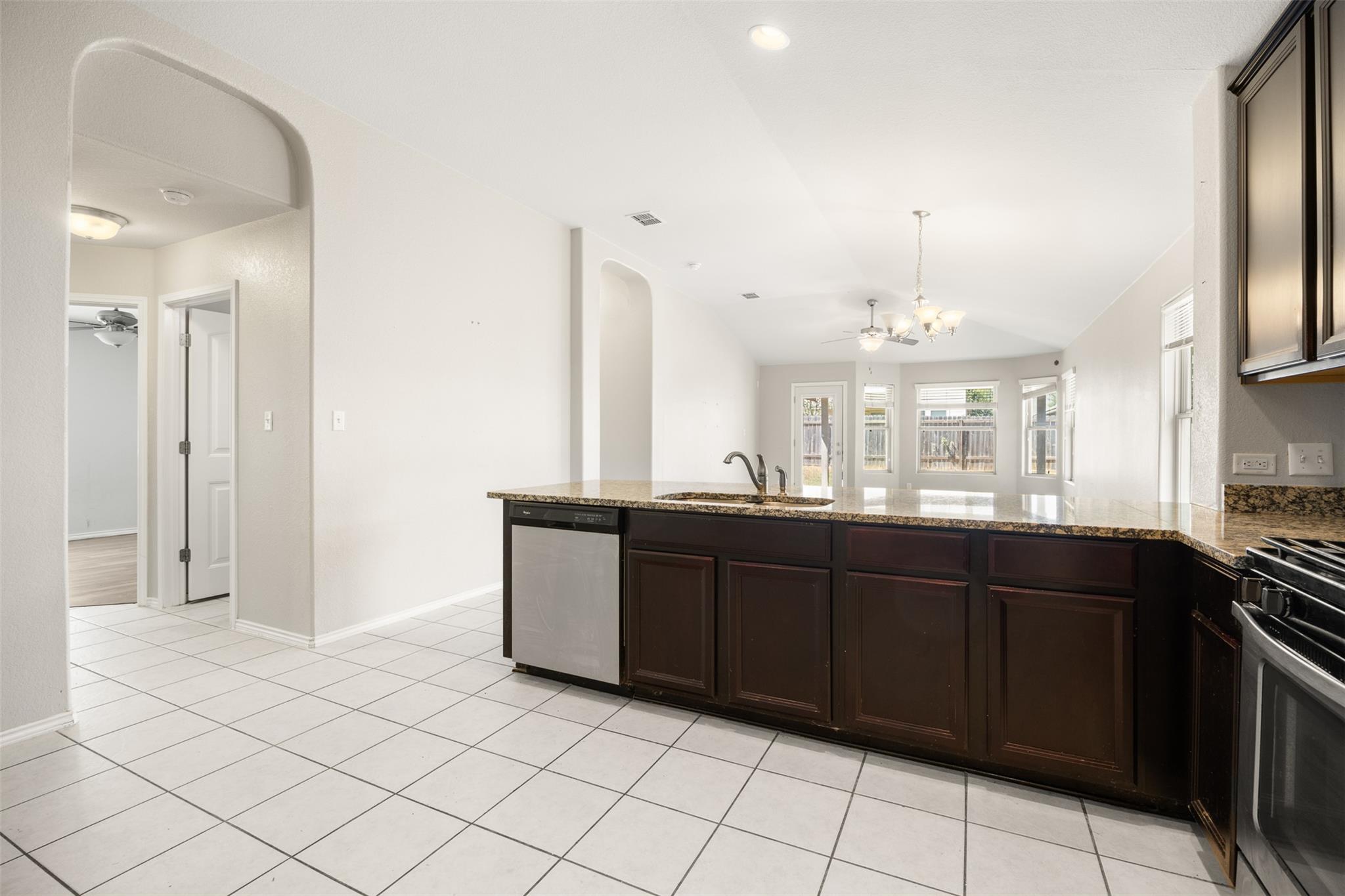 2514  Garlic Creek Dr, photo 9