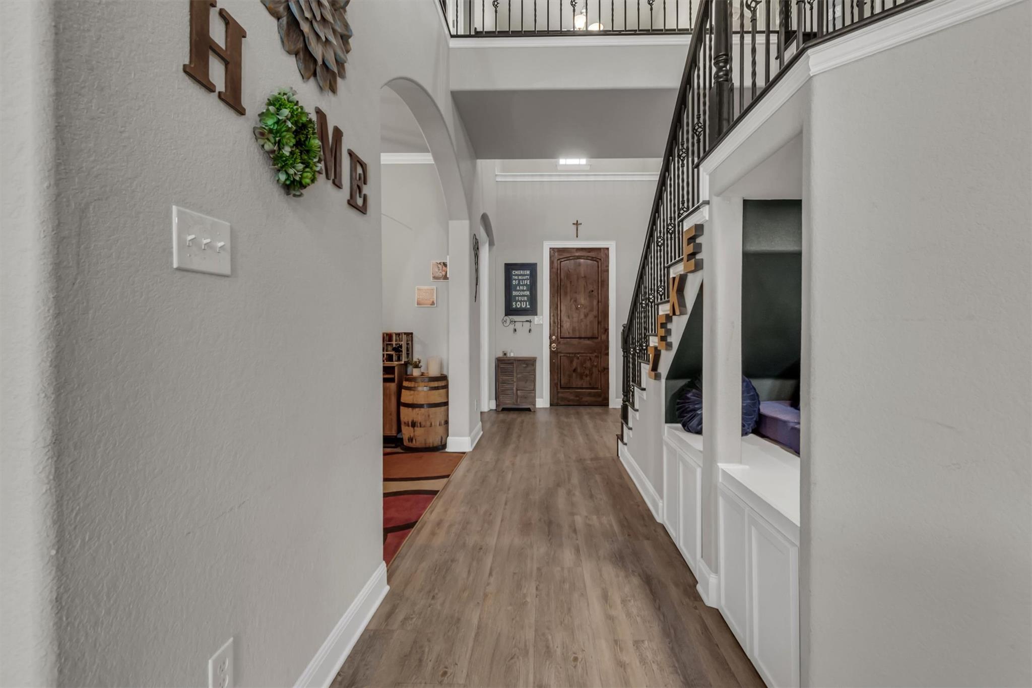 459  Clear Springs Holw, photo 4