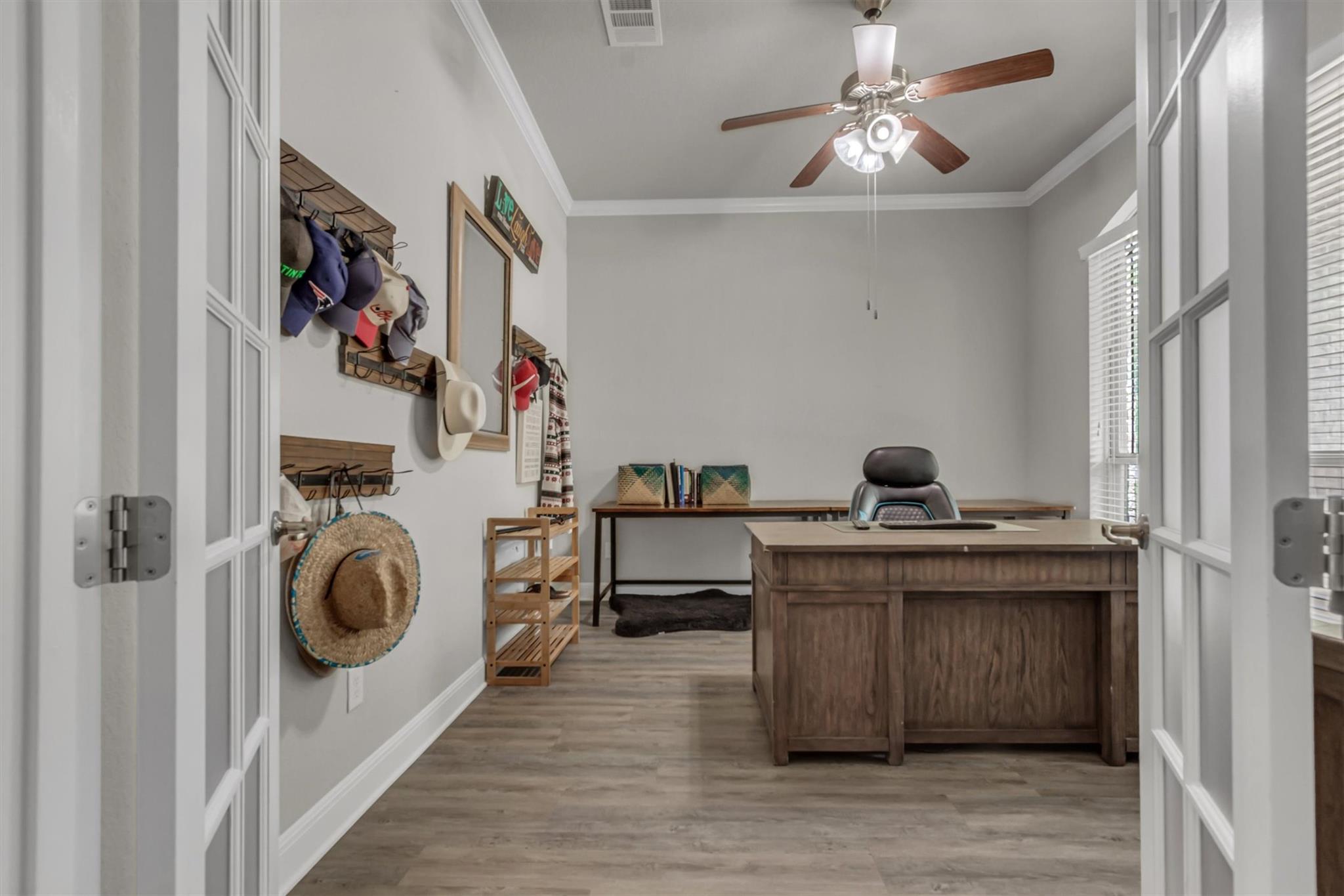 459  Clear Springs Holw, photo 5
