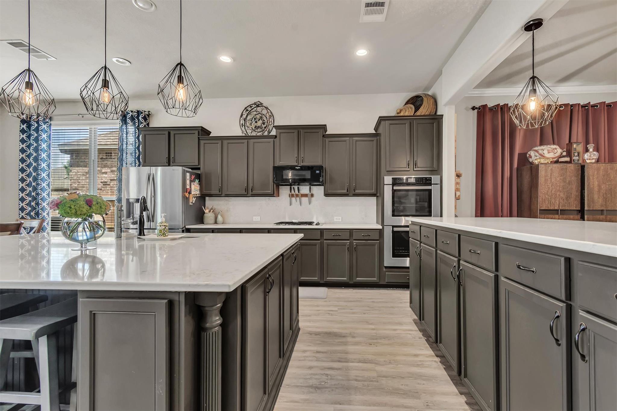 459  Clear Springs Holw, photo 10
