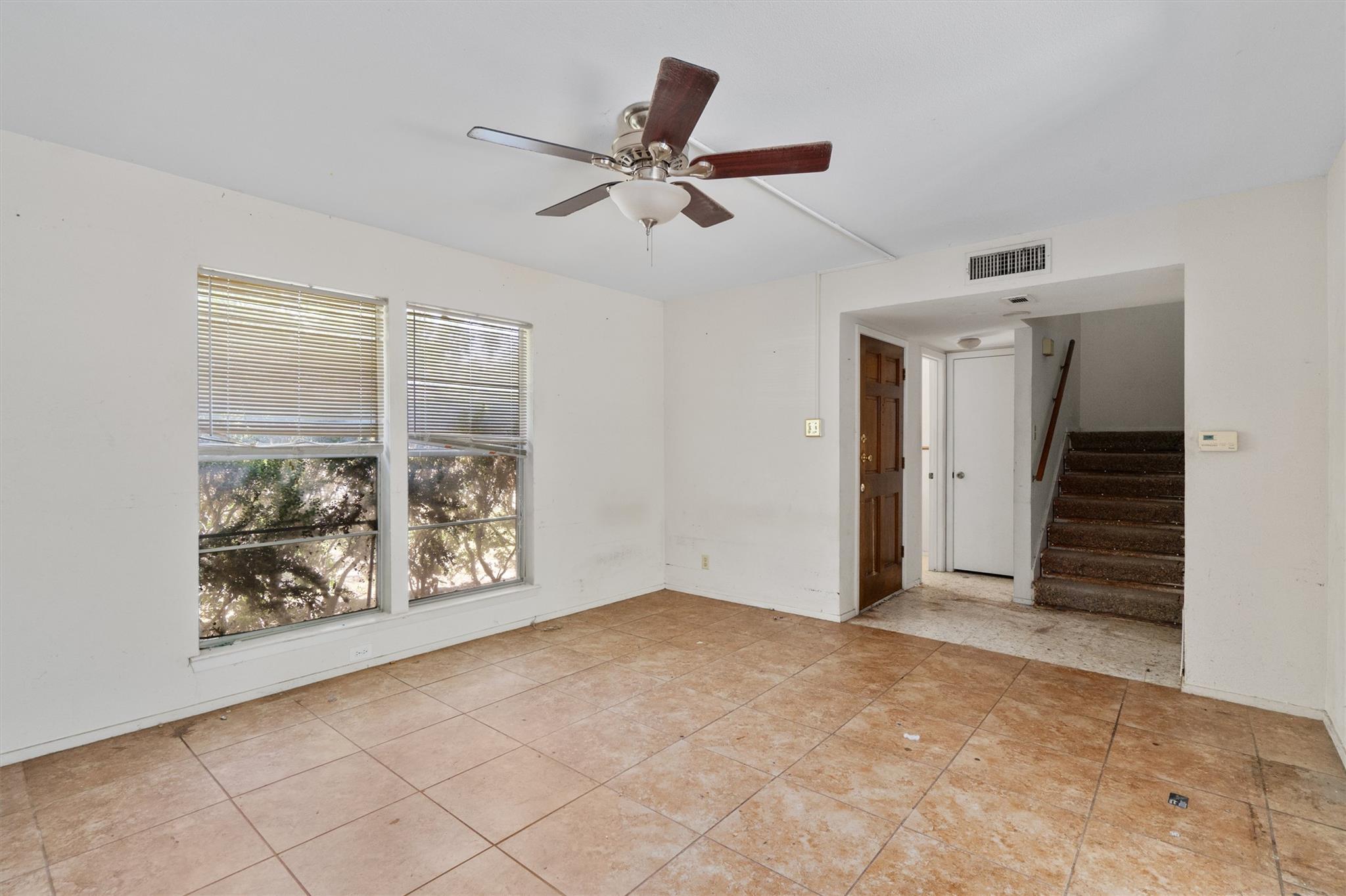 5400  Salem Walk Dr, photo 2