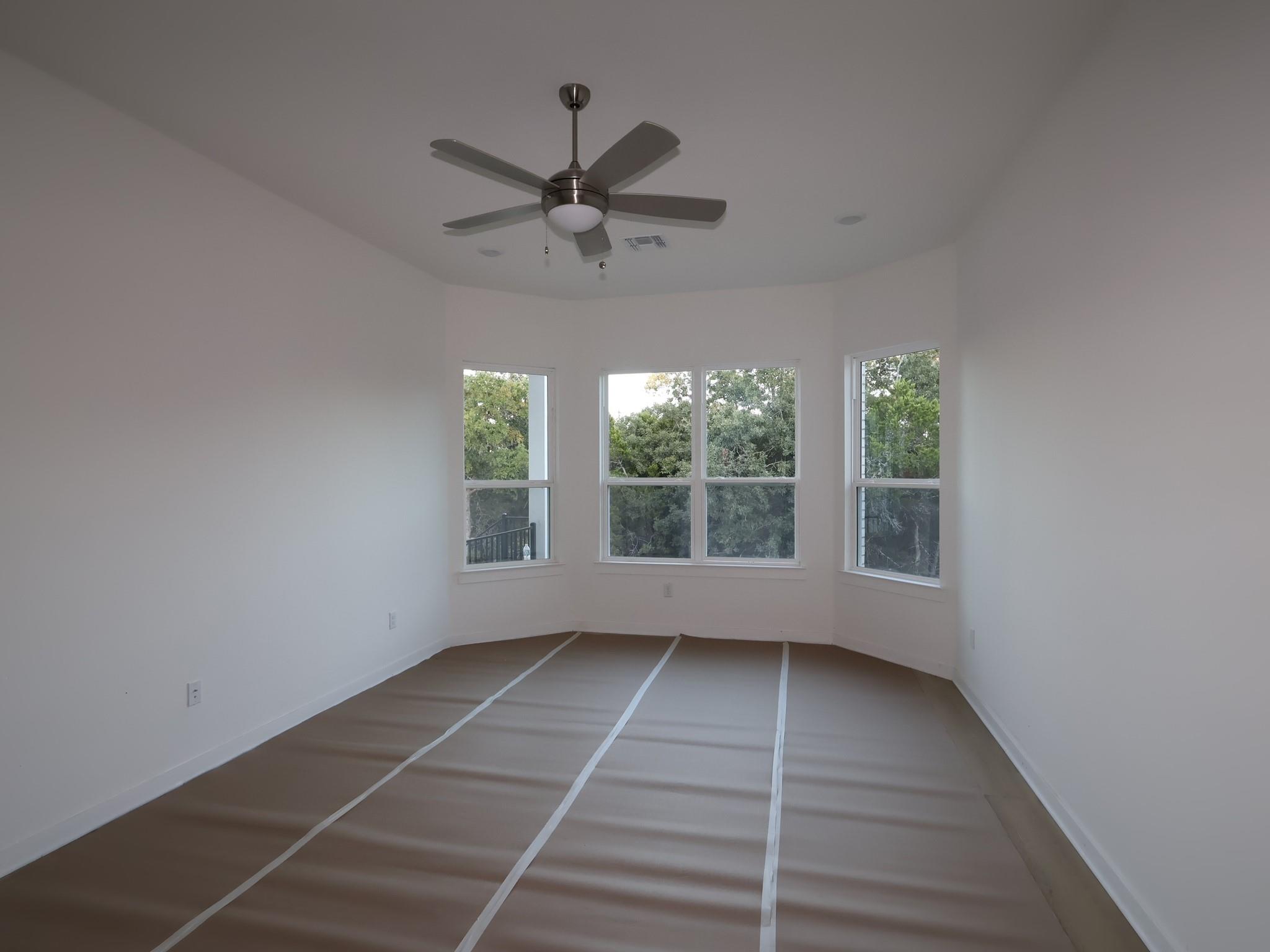 4020  Fulton Dr, photo 5