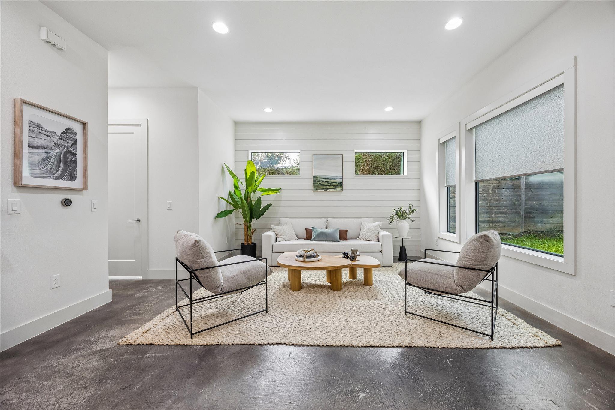 1118  Algarita Ave  #2, photo 4