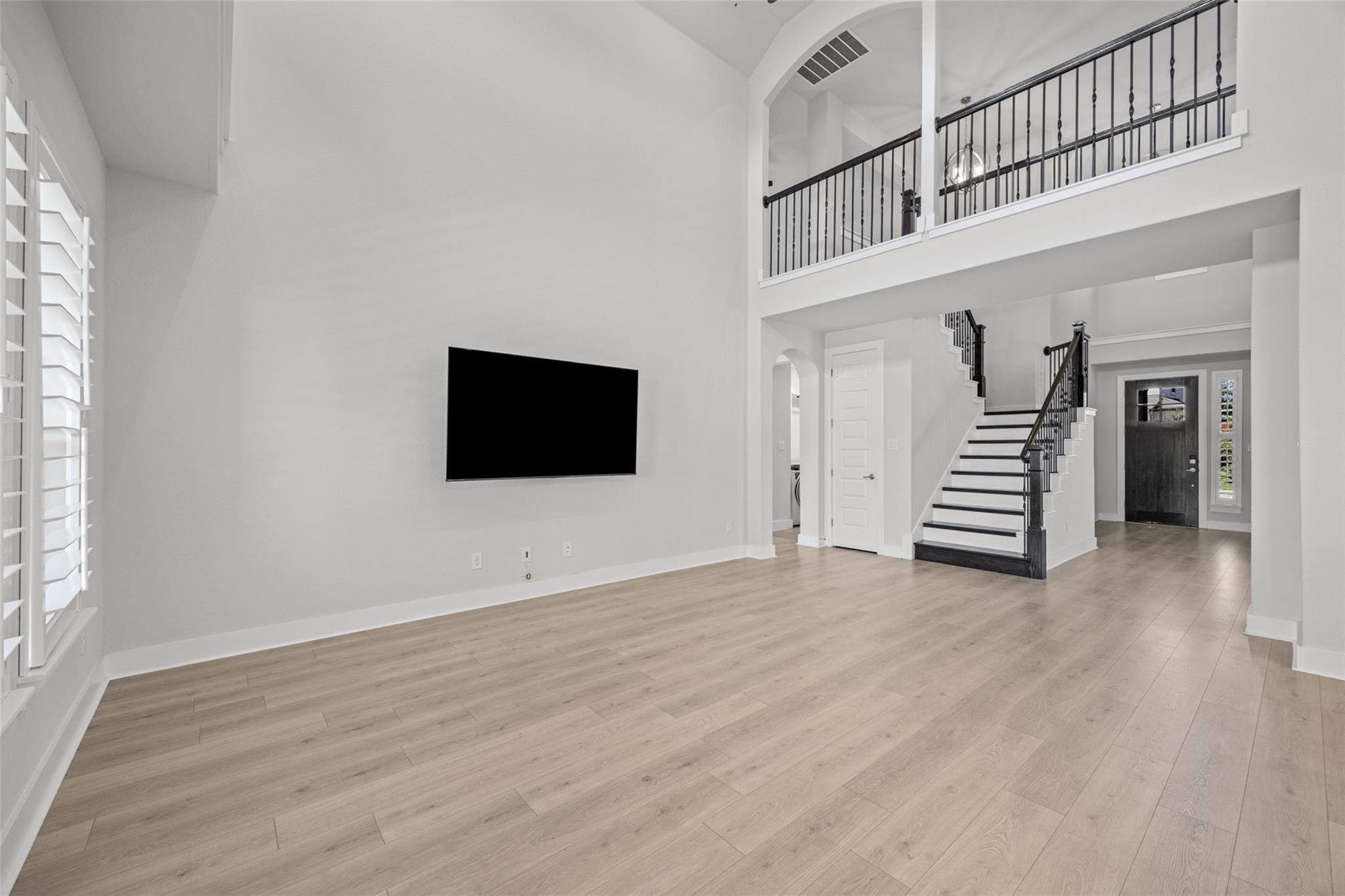 2323  Cantata Cv, photo 12
