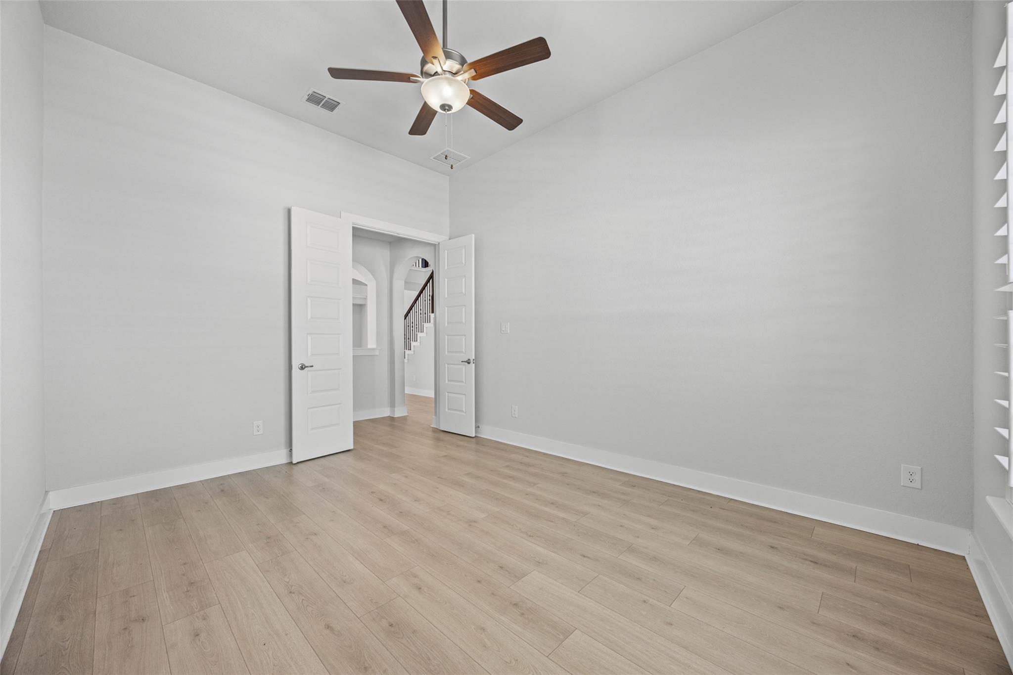 2323  Cantata Cv, photo 6