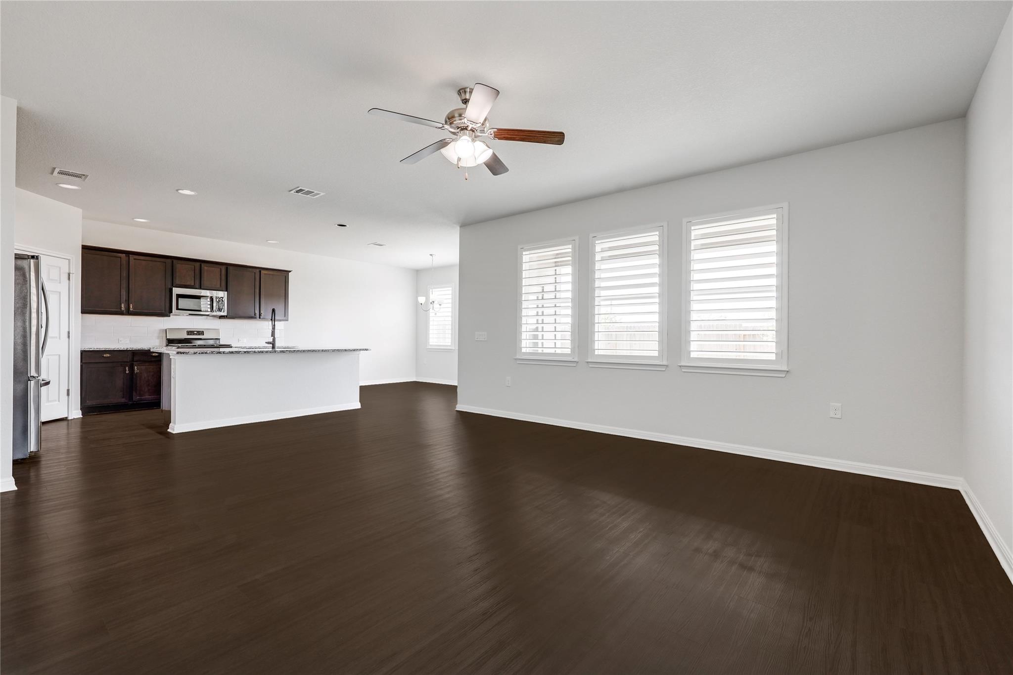 825  Fortrose Ter, photo 5