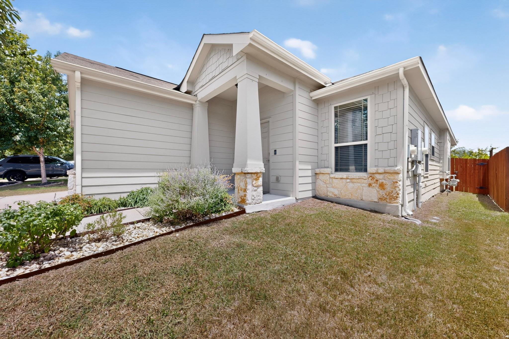 6901  Vail Ridge St, photo 3