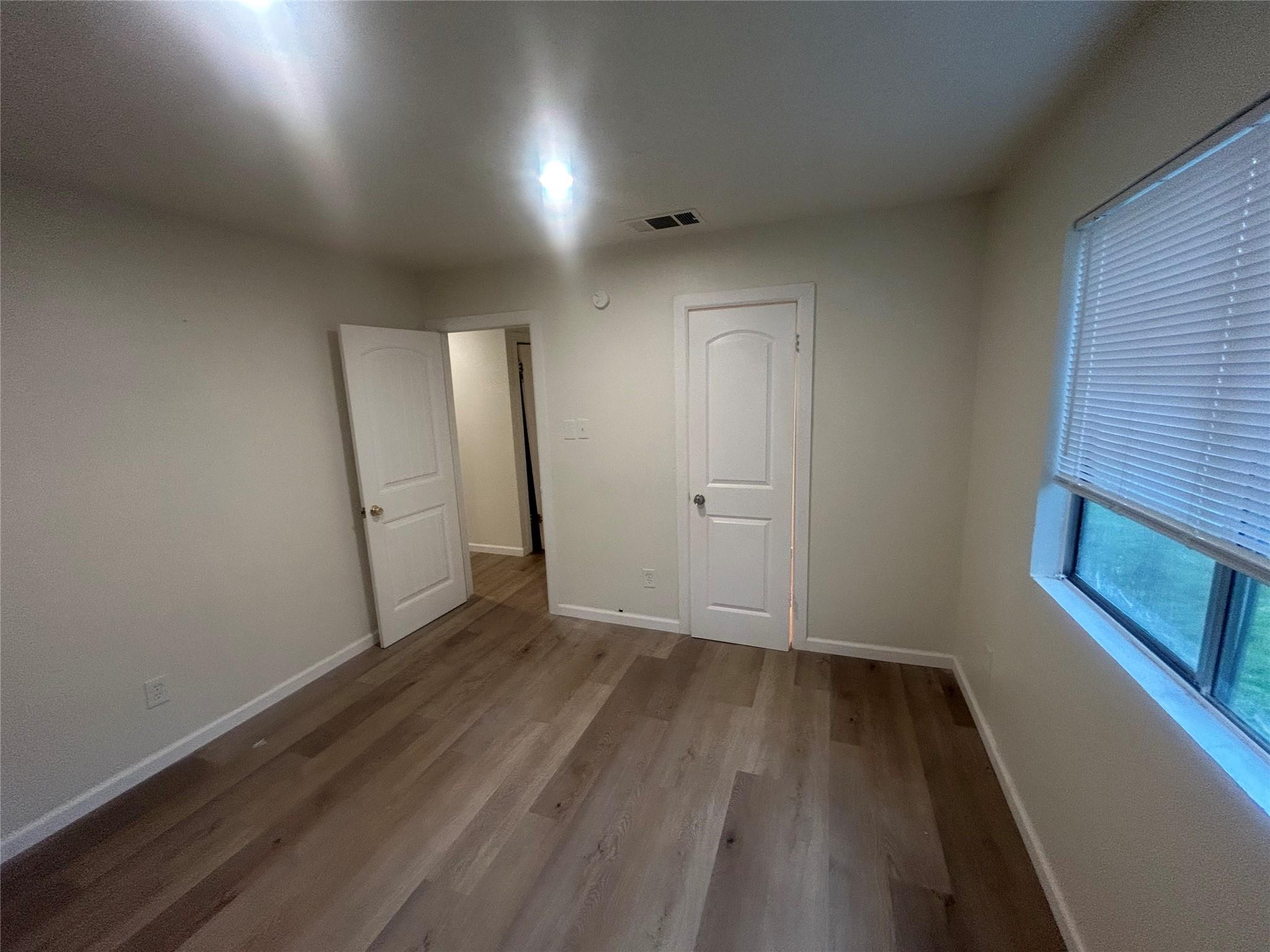 1909  Heathwood Cir, photo 6