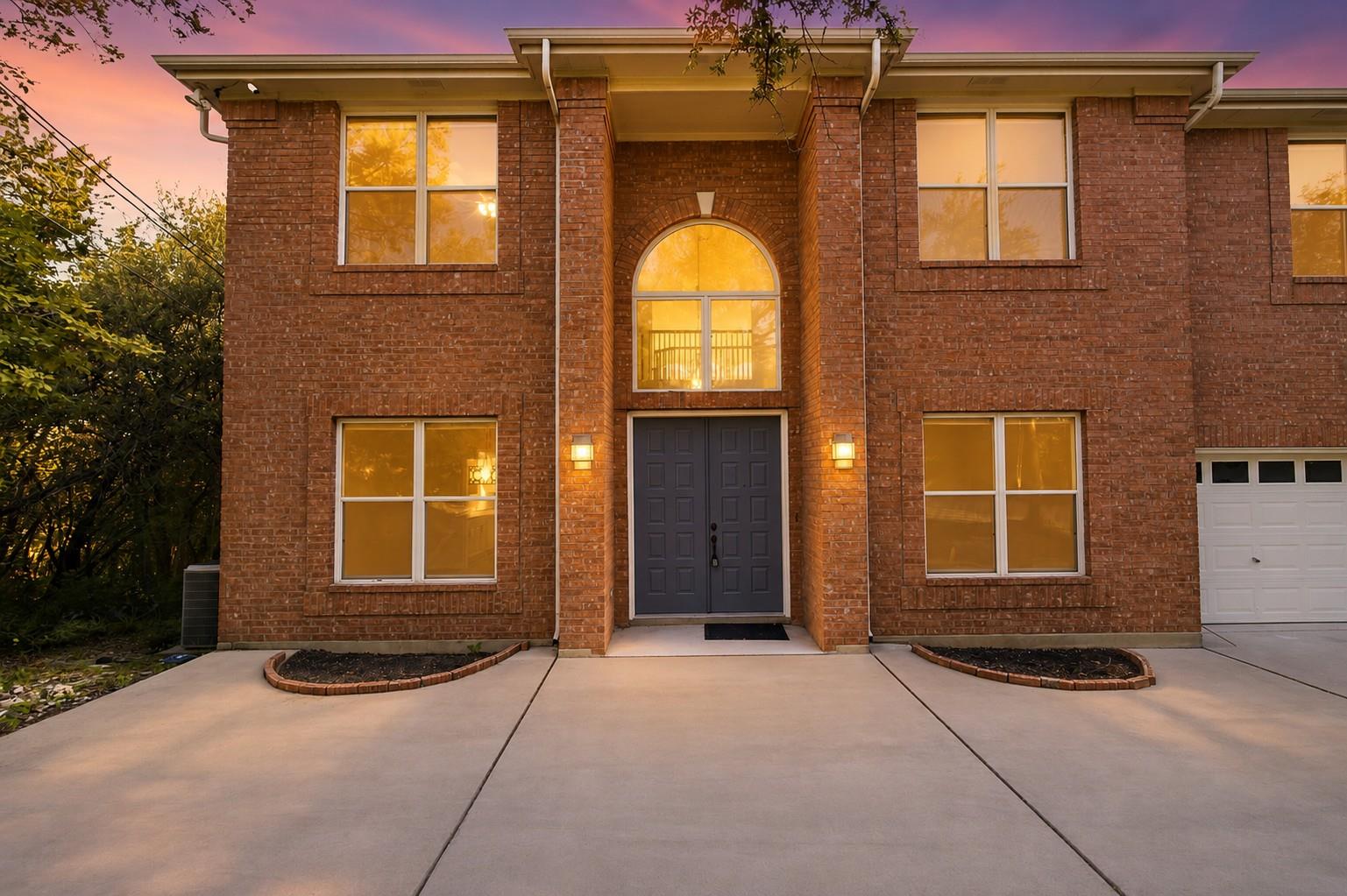 8204  Texas Plume Rd, photo 2