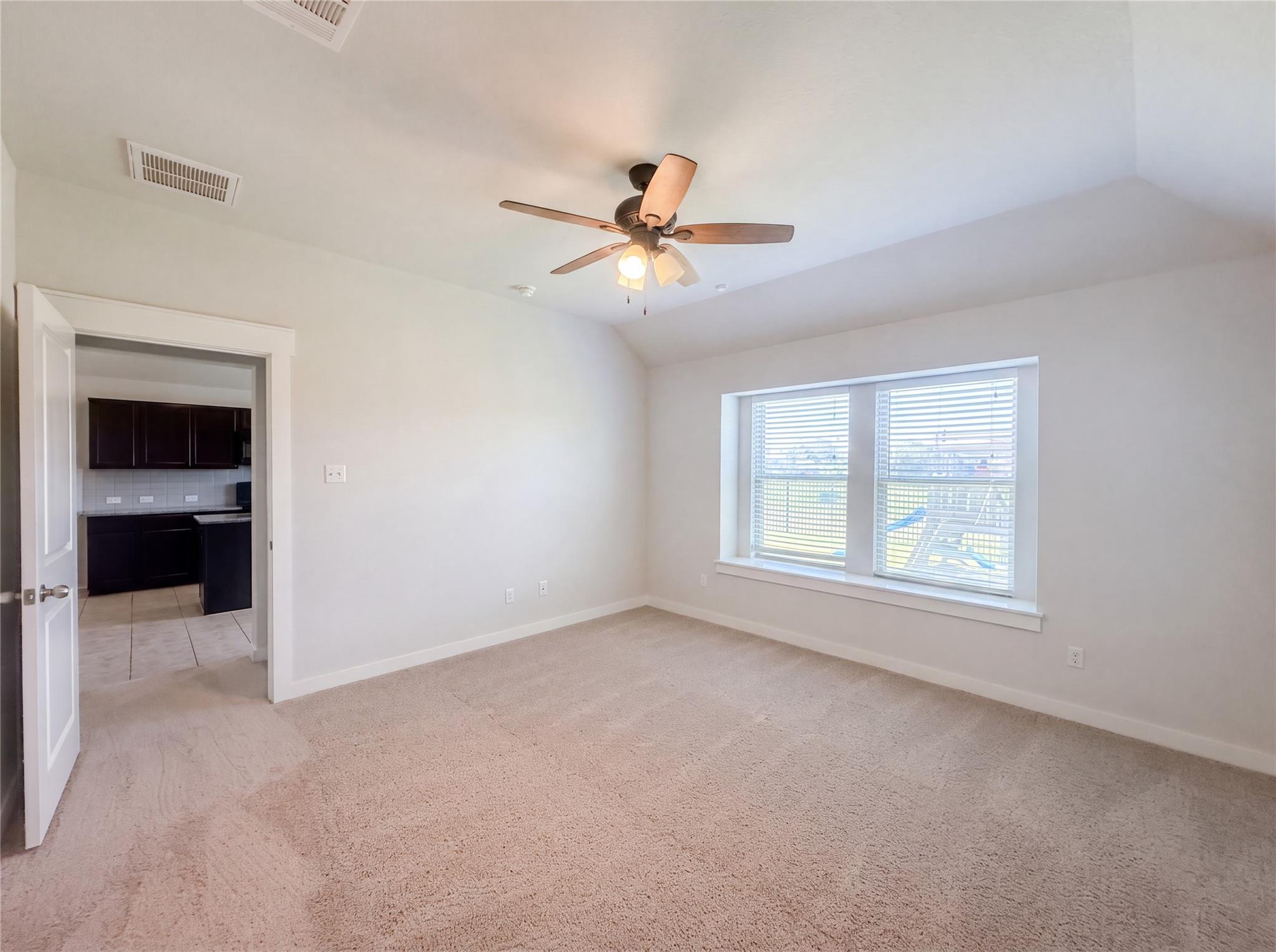 5909  Urbano Bnd  #23, photo 4