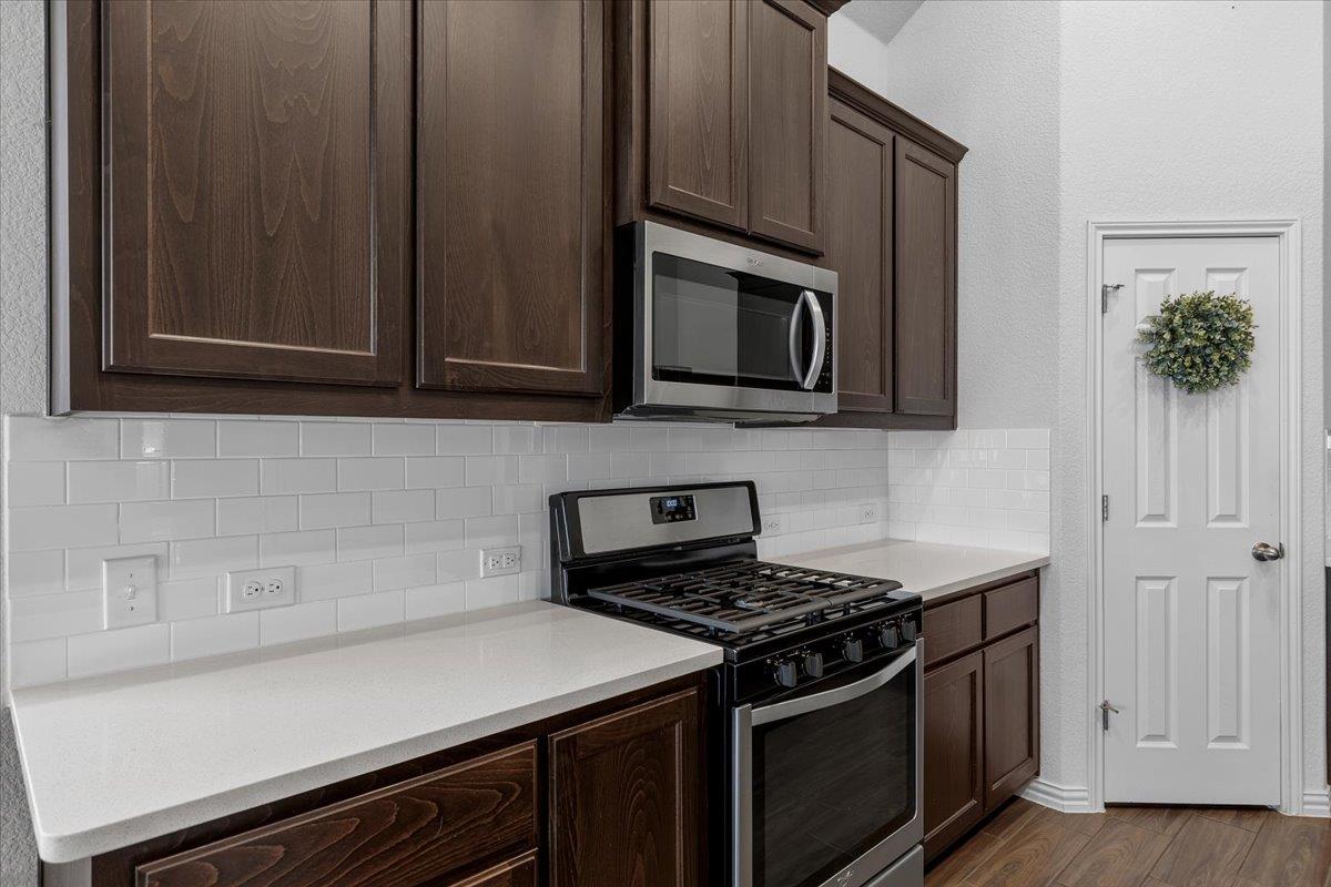 3164  Hidalgo Loop, photo 9