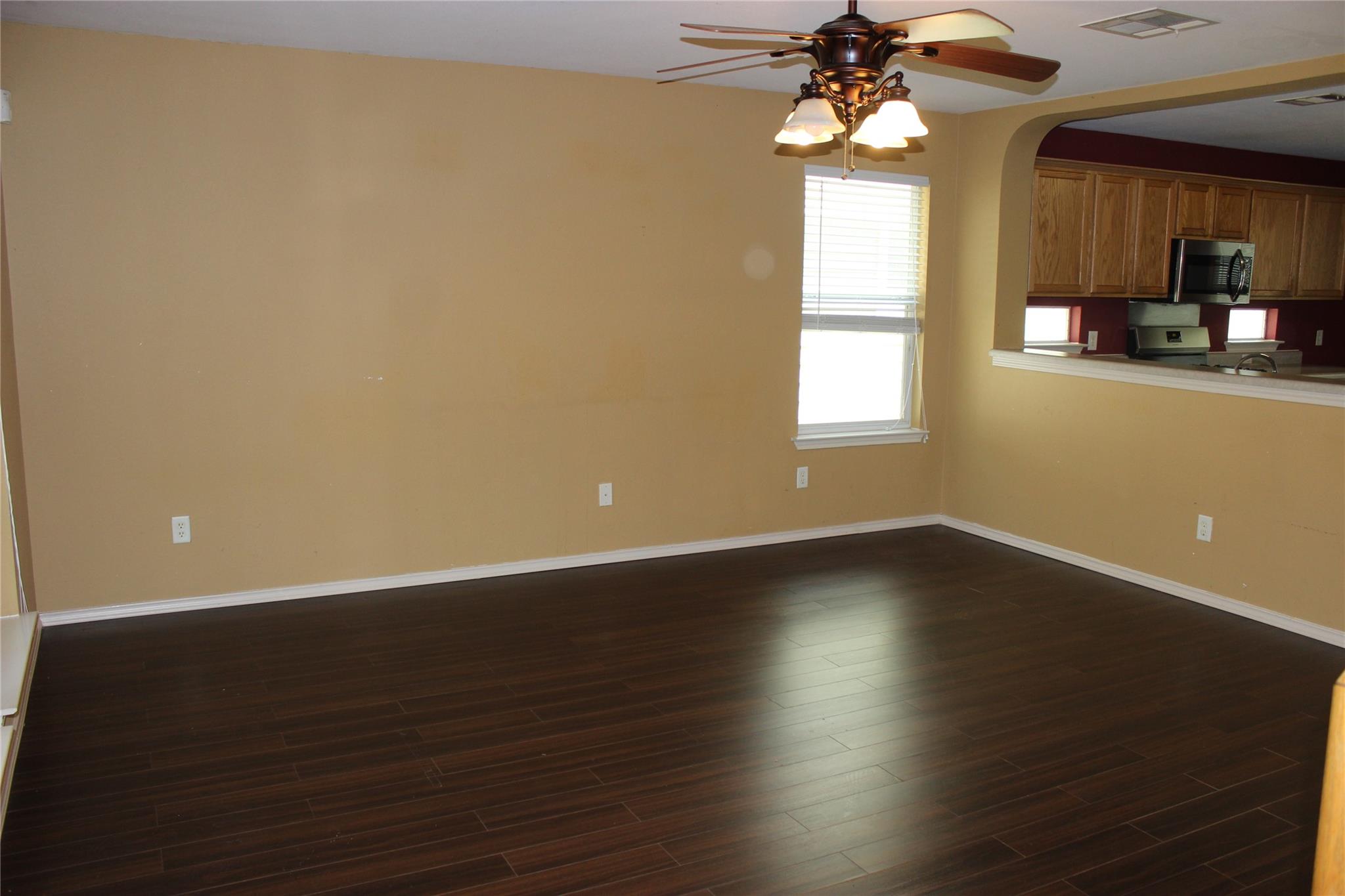 346  Strawn None, photo 7