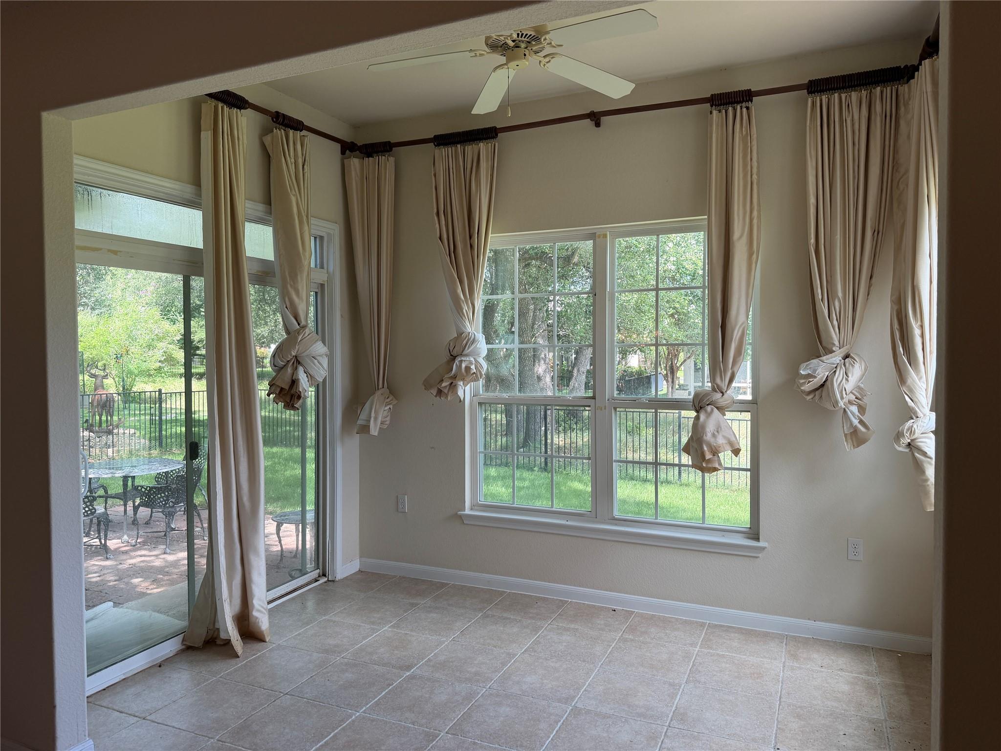 311  Deer Meadow Cir, photo 11