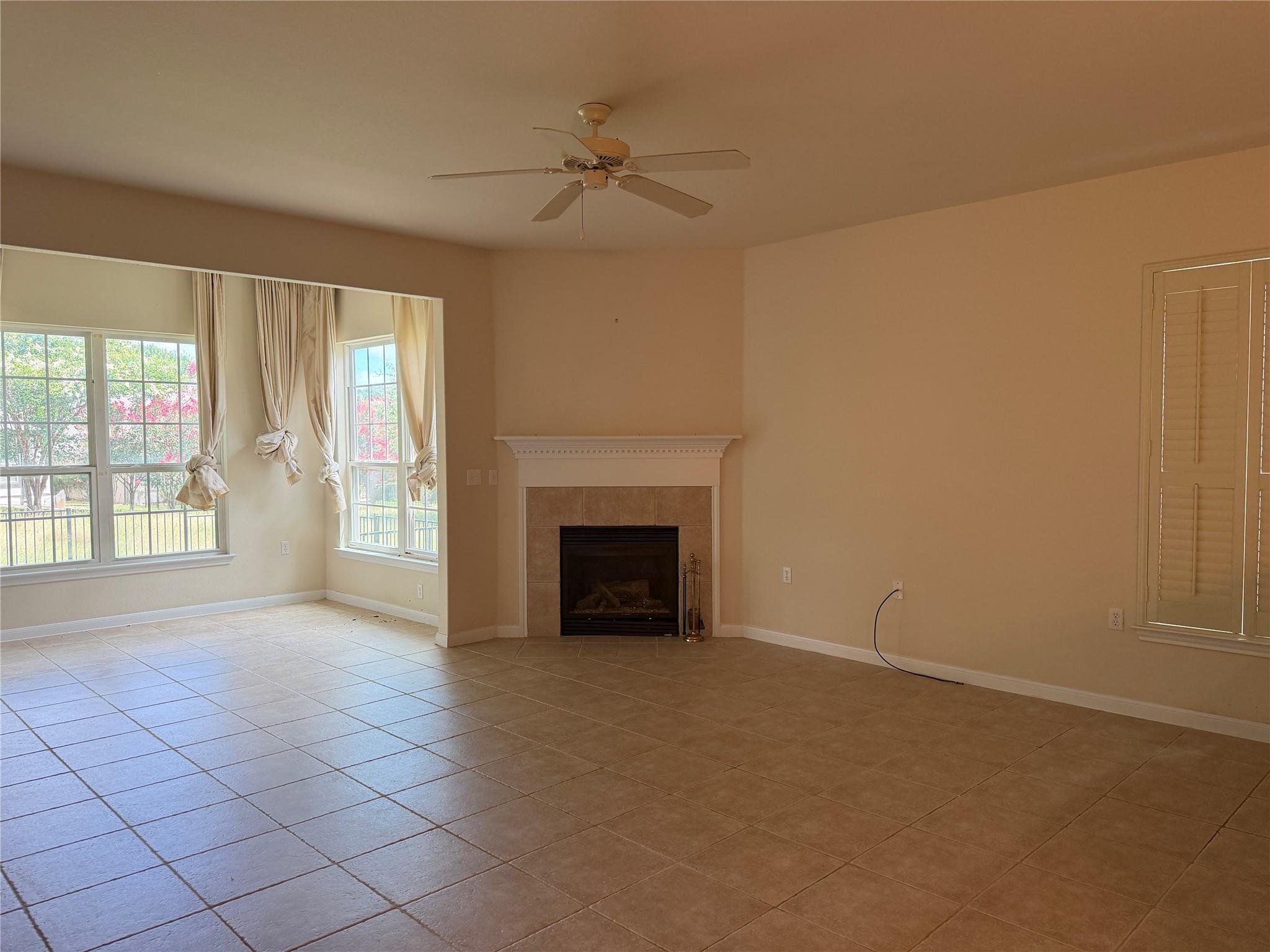 311  Deer Meadow Cir, photo 10