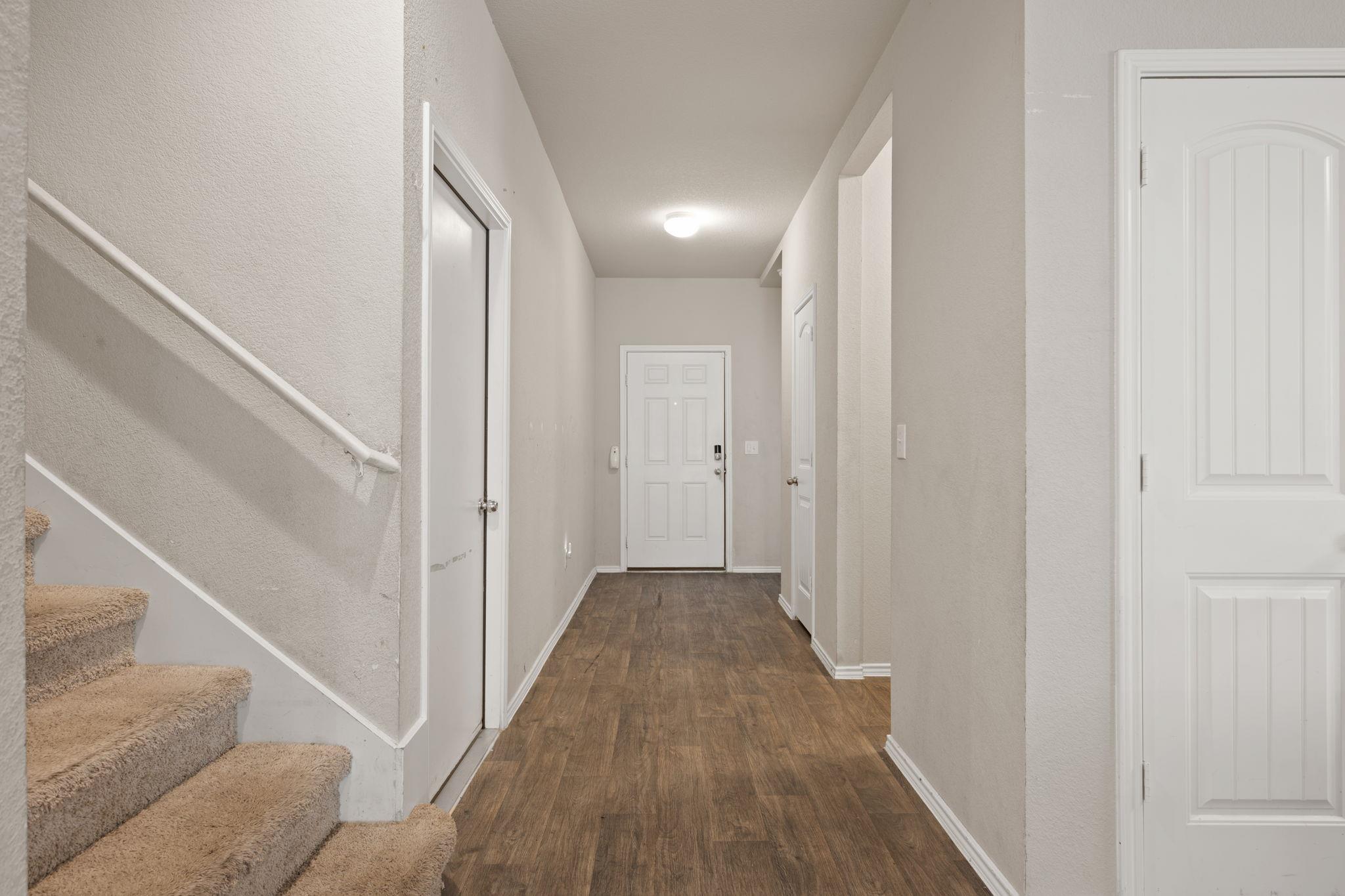 5908  Brampton Ln, photo 4