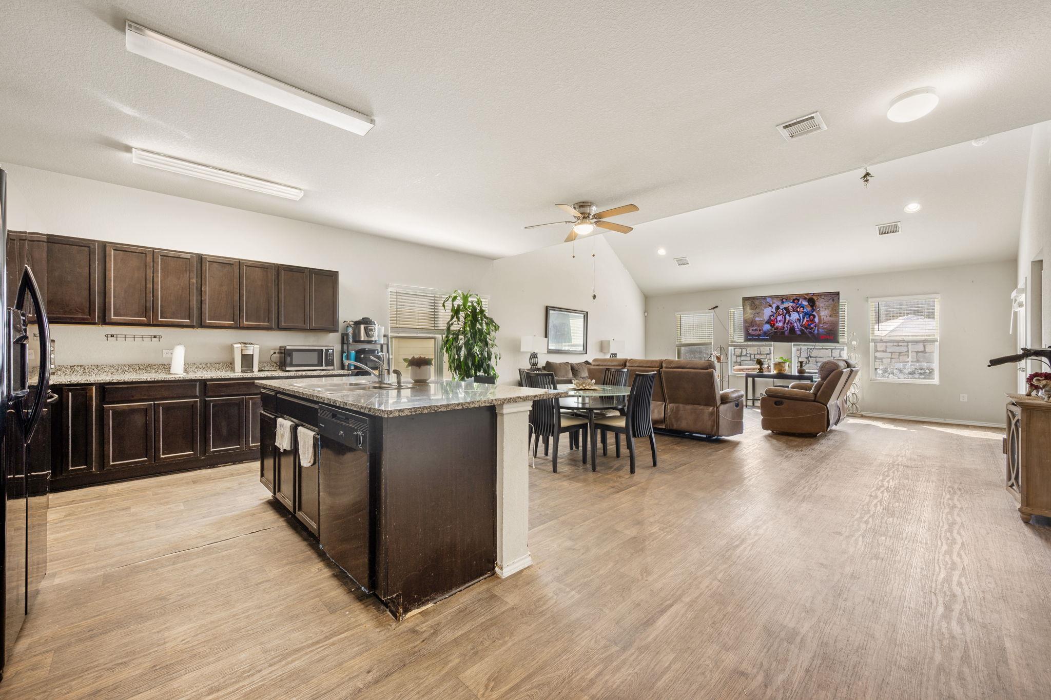 5908  Brampton Ln, photo 8