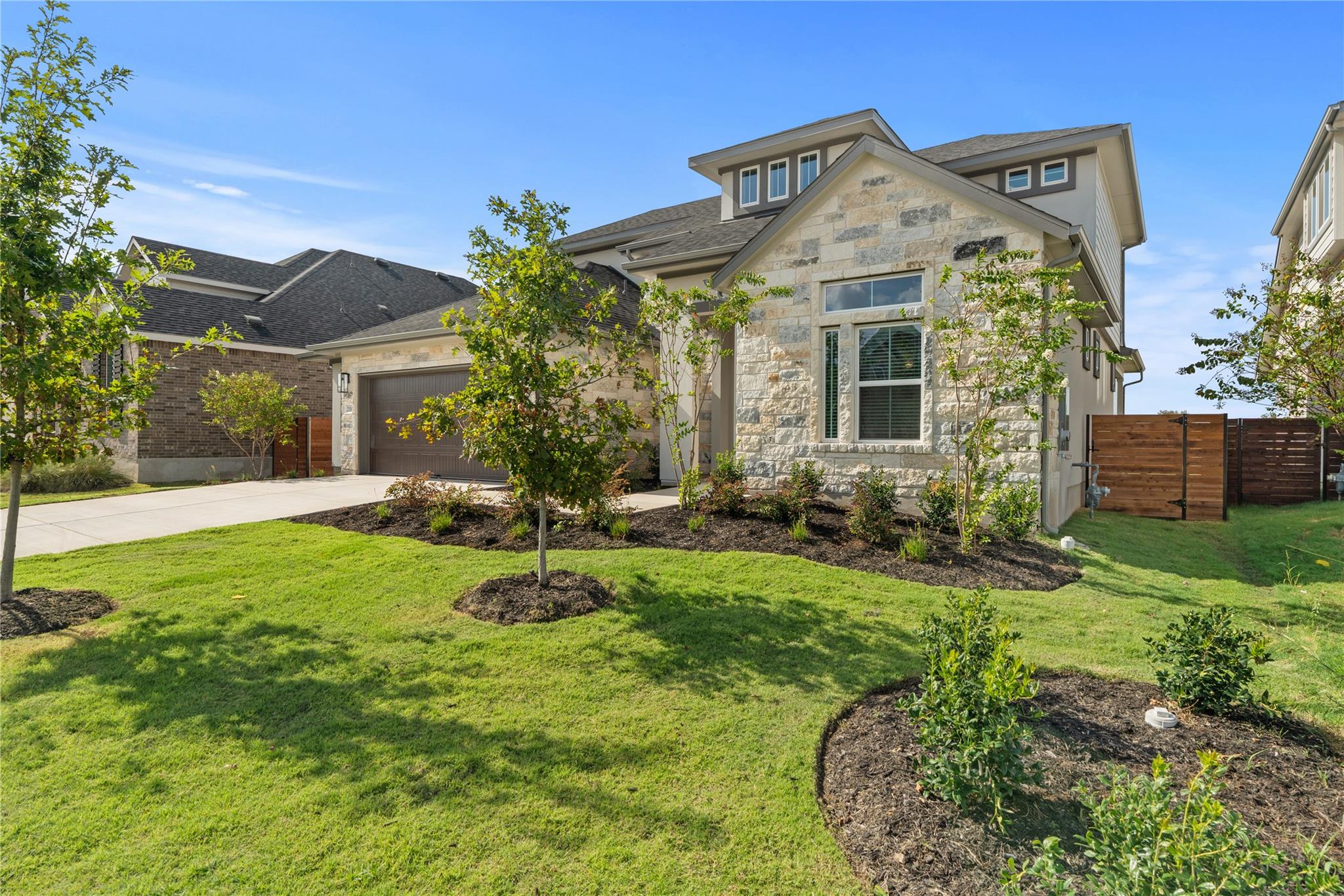 2116  Tobiano Trce, photo 2