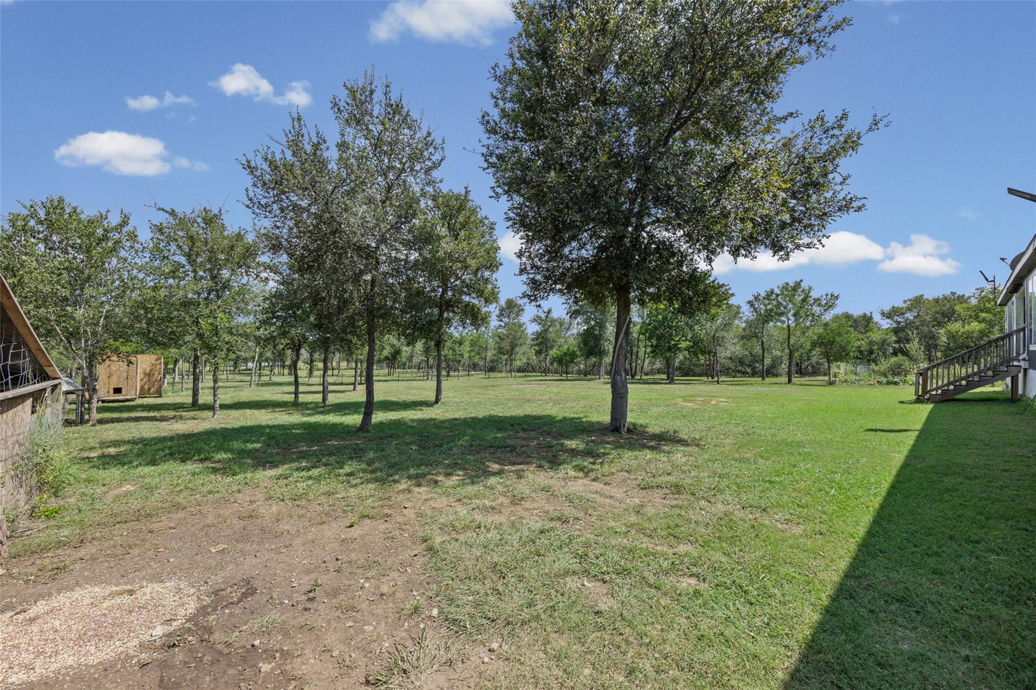 685  Thousand Oaks Dr, photo 7
