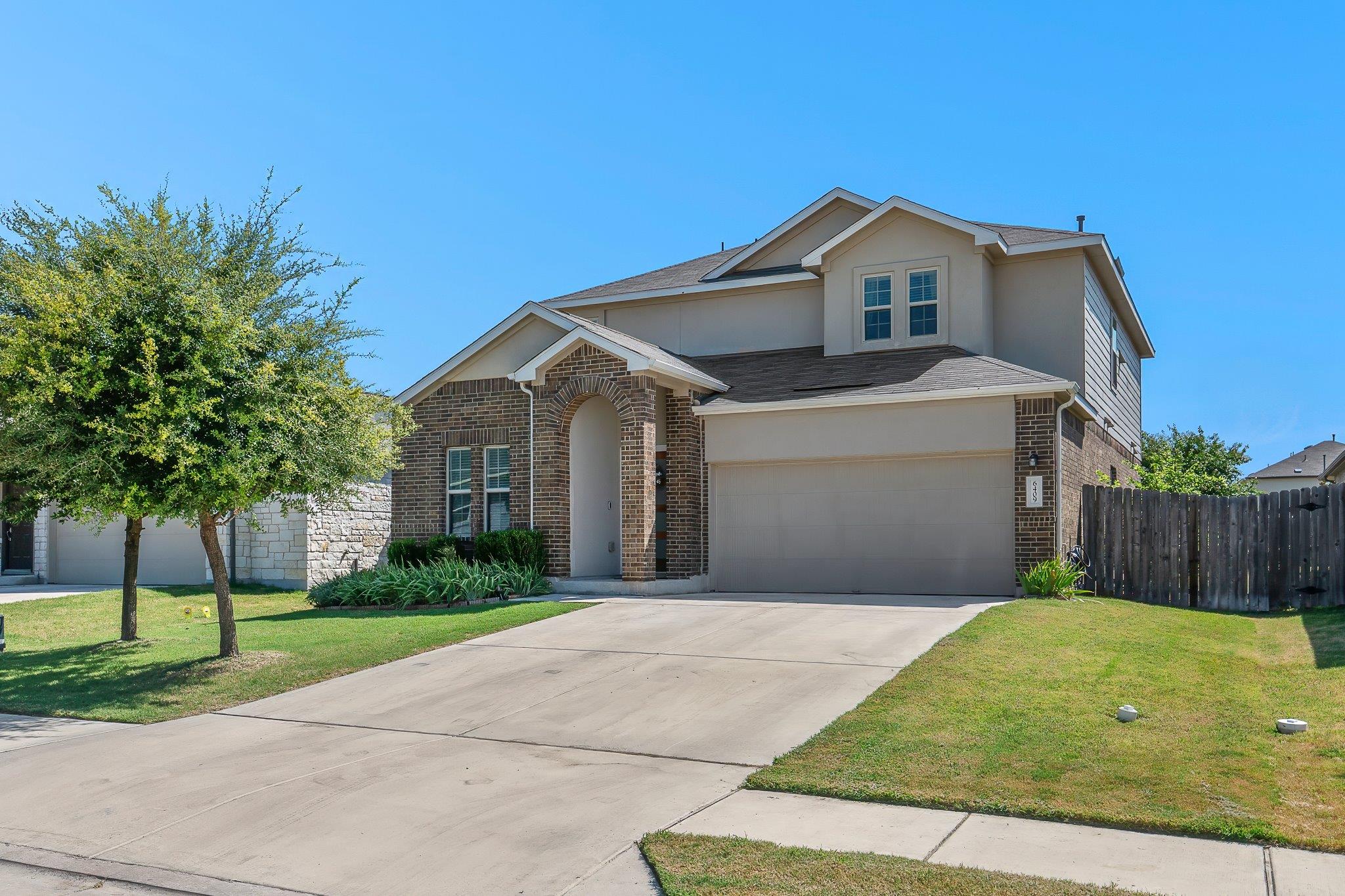 6409  Turin Ln, photo 2