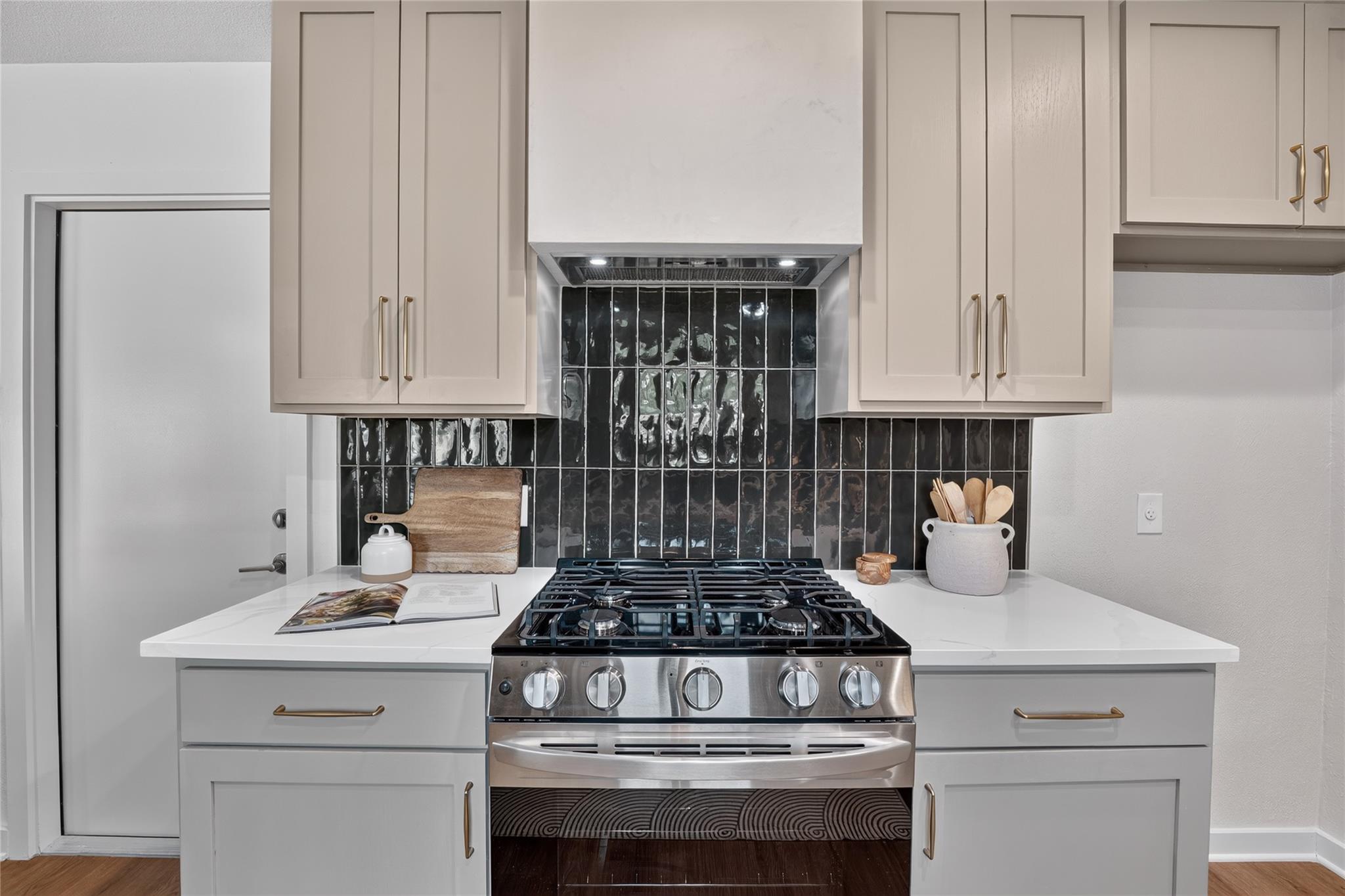 13005  Powderhorn St, photo 8