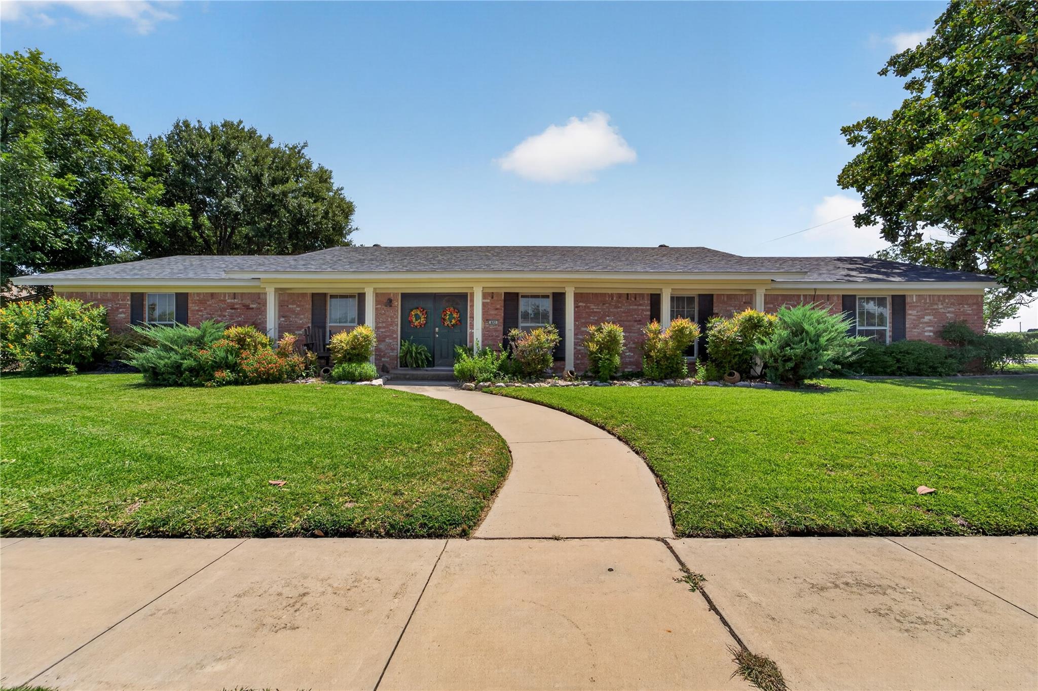 602  Lydia Dr, photo 2