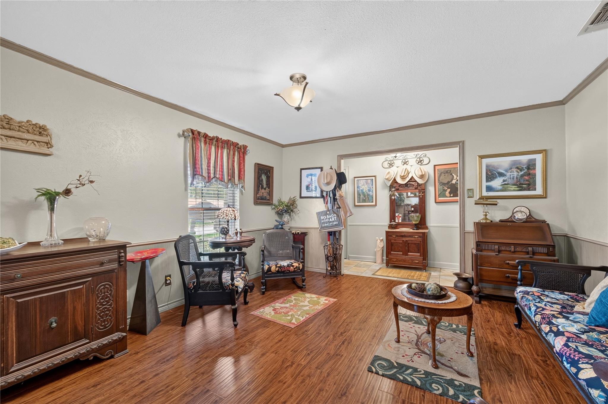 602  Lydia Dr, photo 5