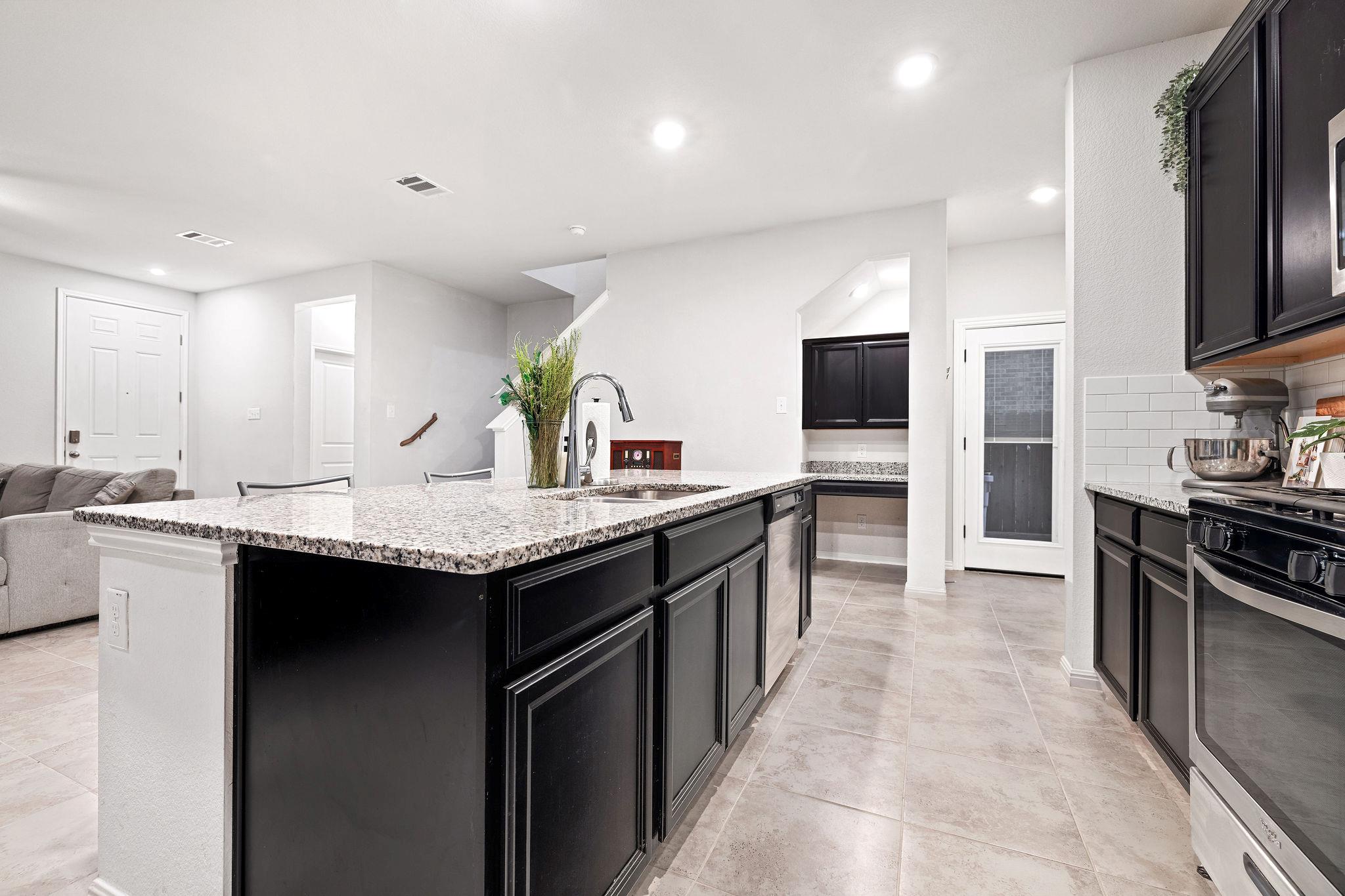 5801  Pleasanton Pkwy, photo 12