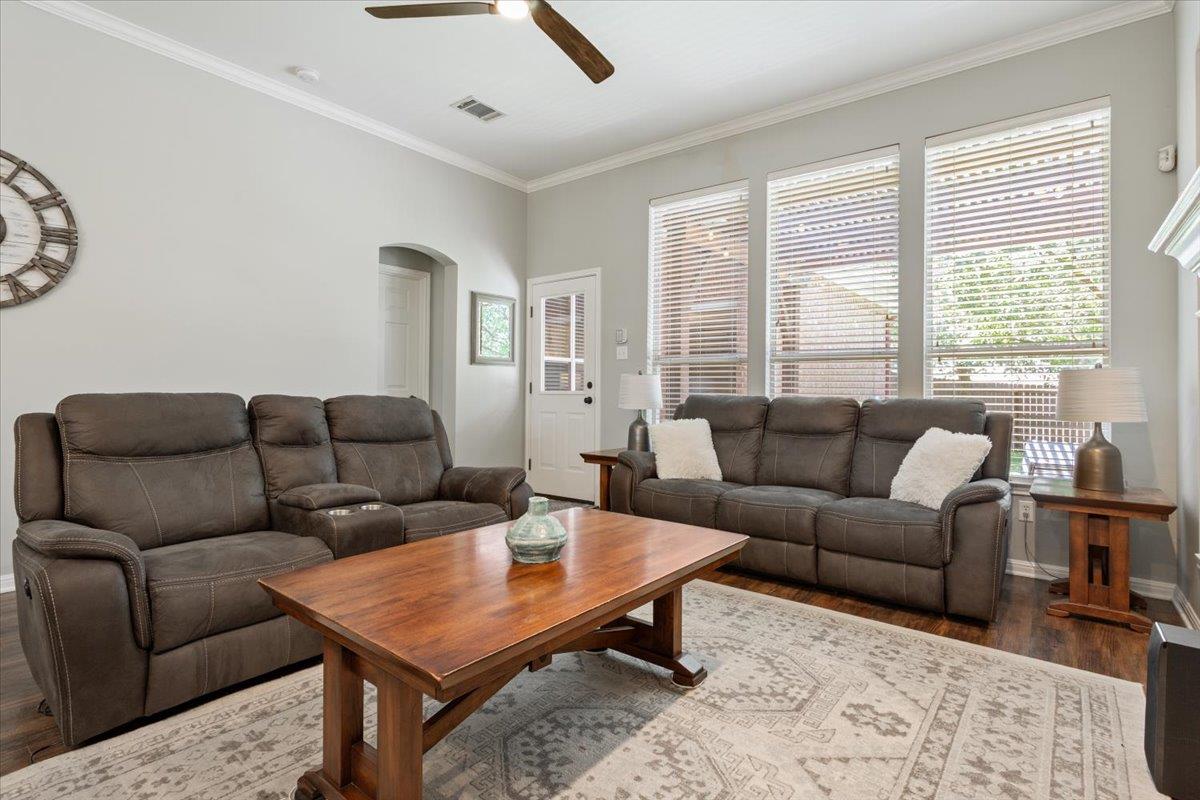 113  Village Park Dr, photo 7