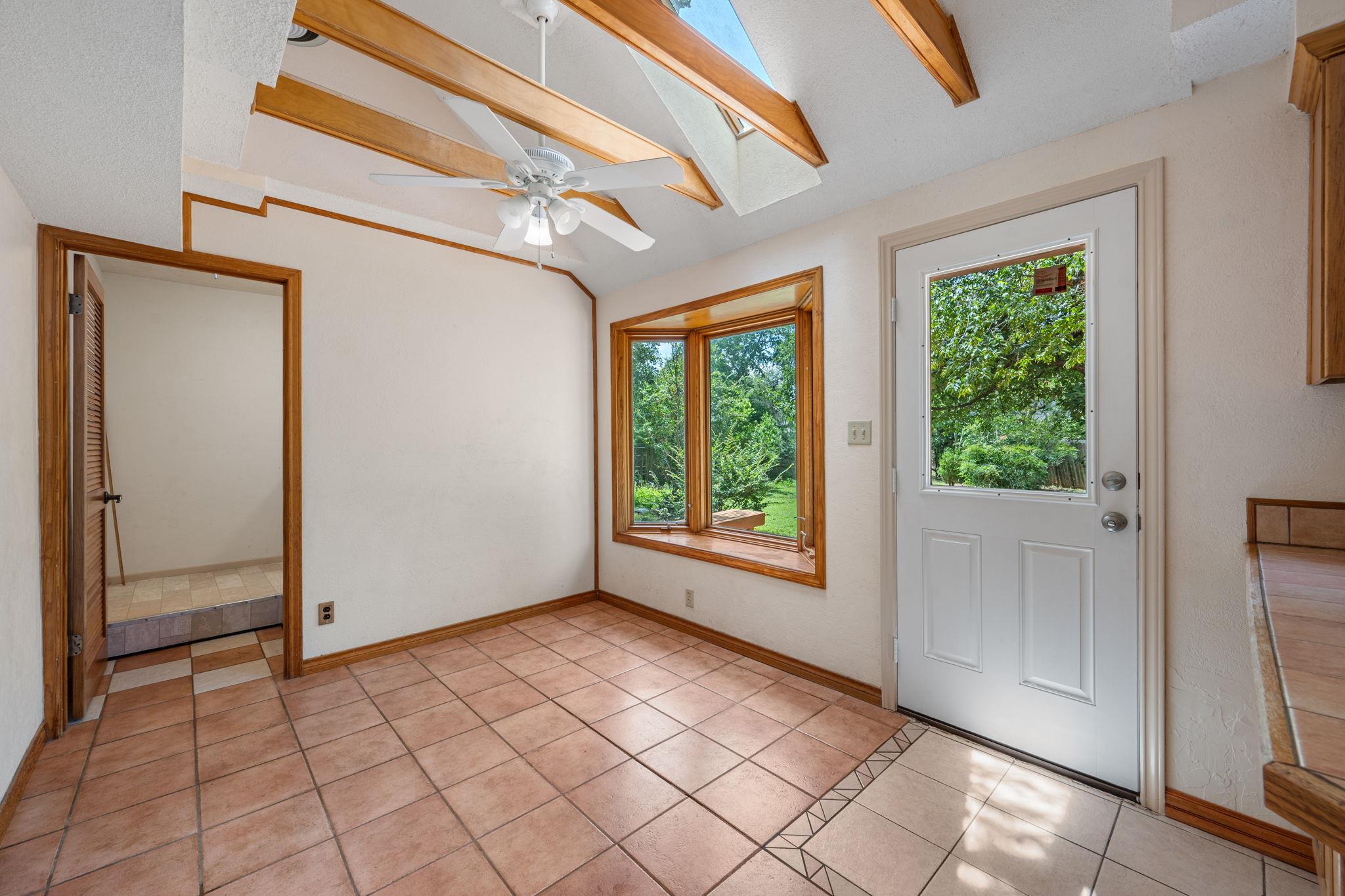 7407  Attar Cv, photo 10
