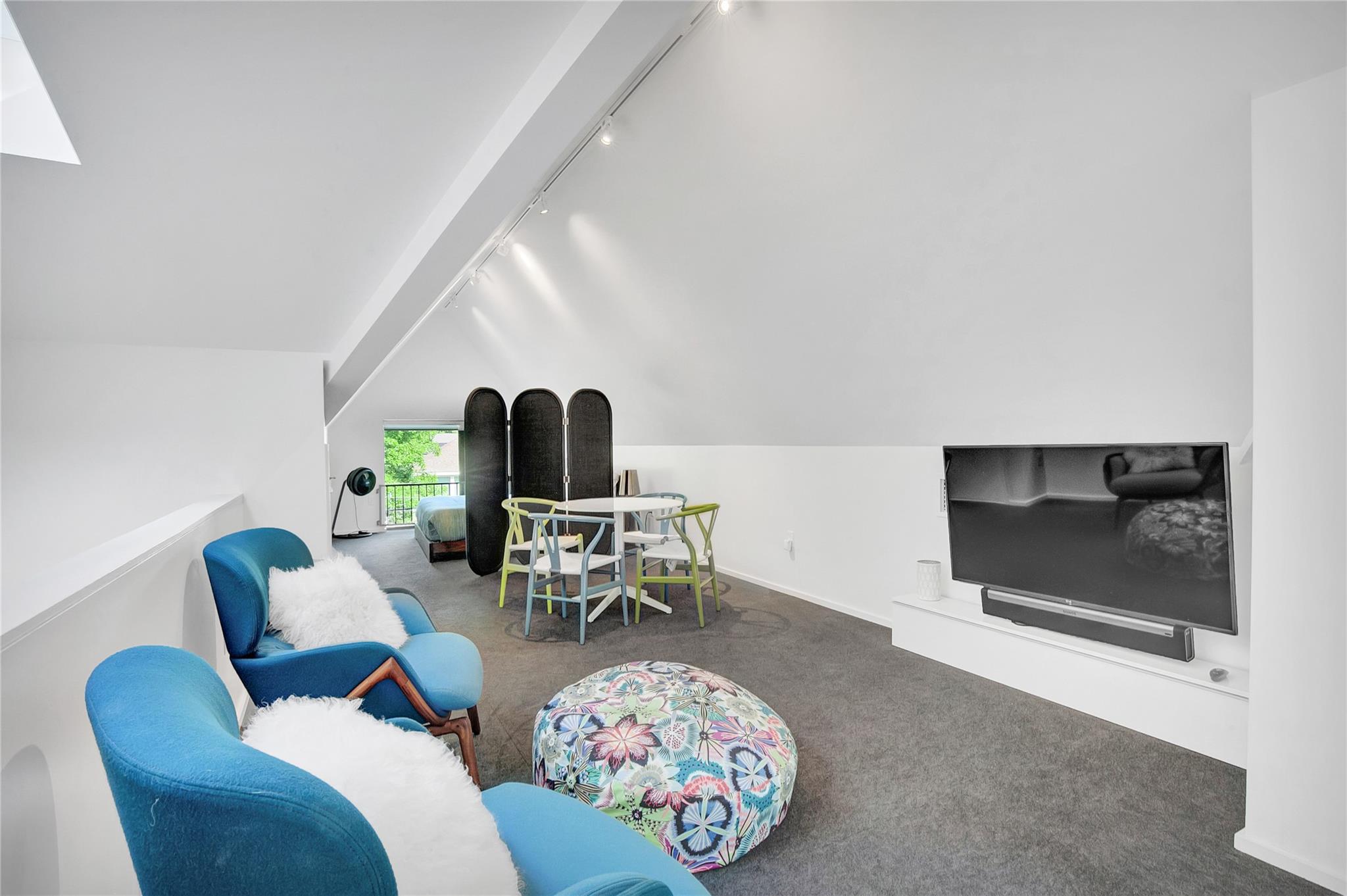 52  Waller St  #A, photo 4