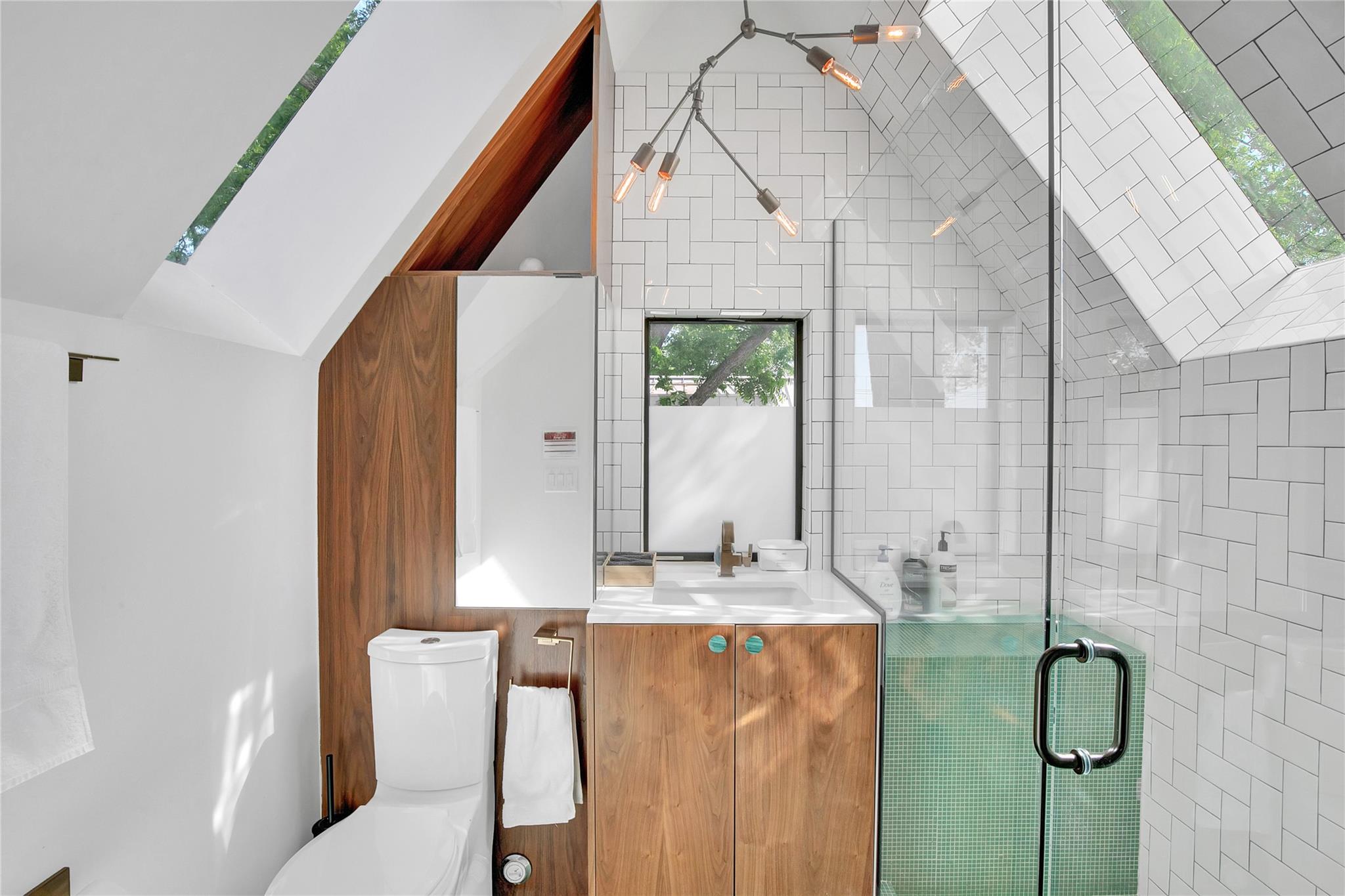52  Waller St  #A, photo 5