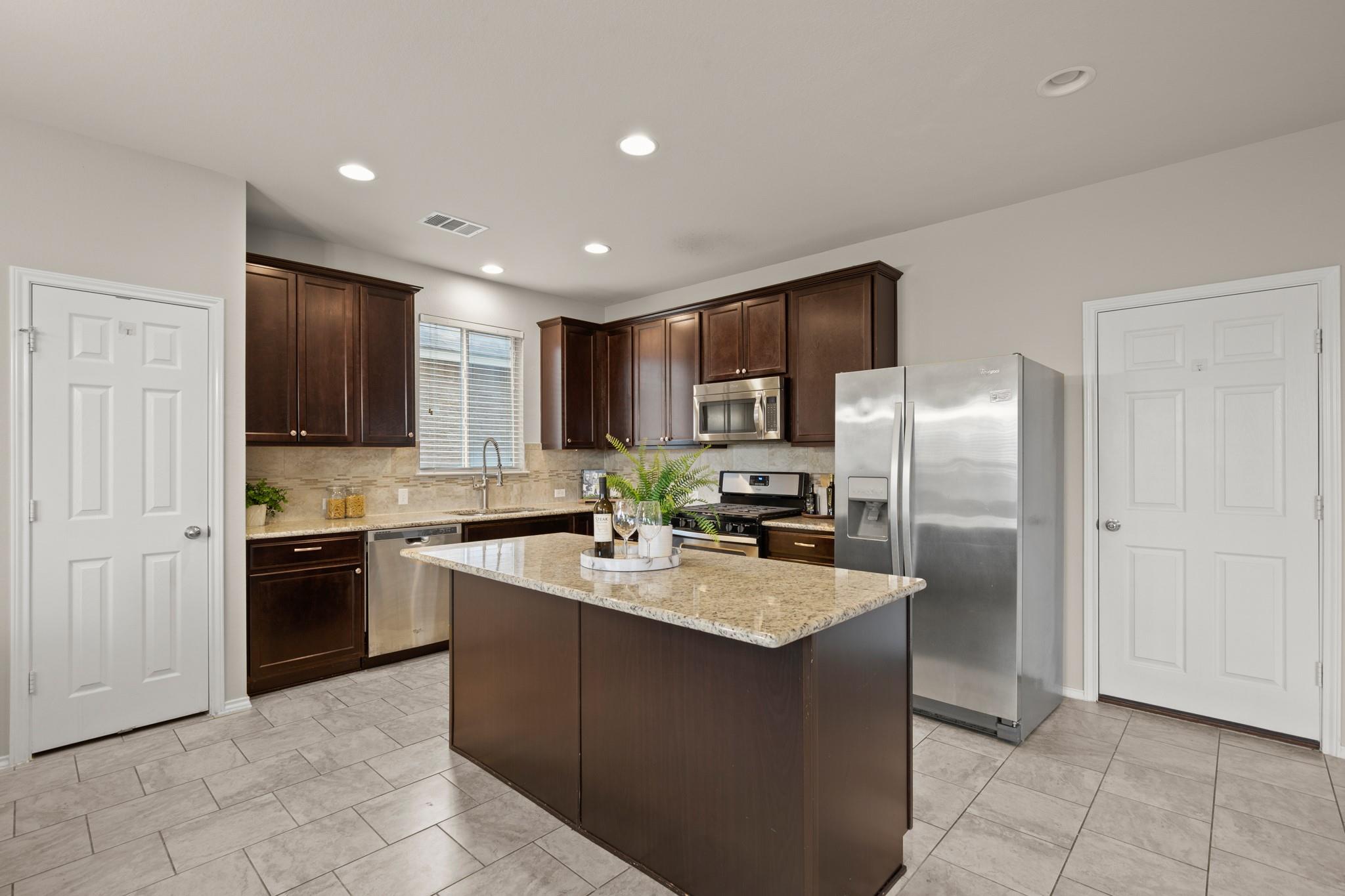291  Sundown Ave, photo 10