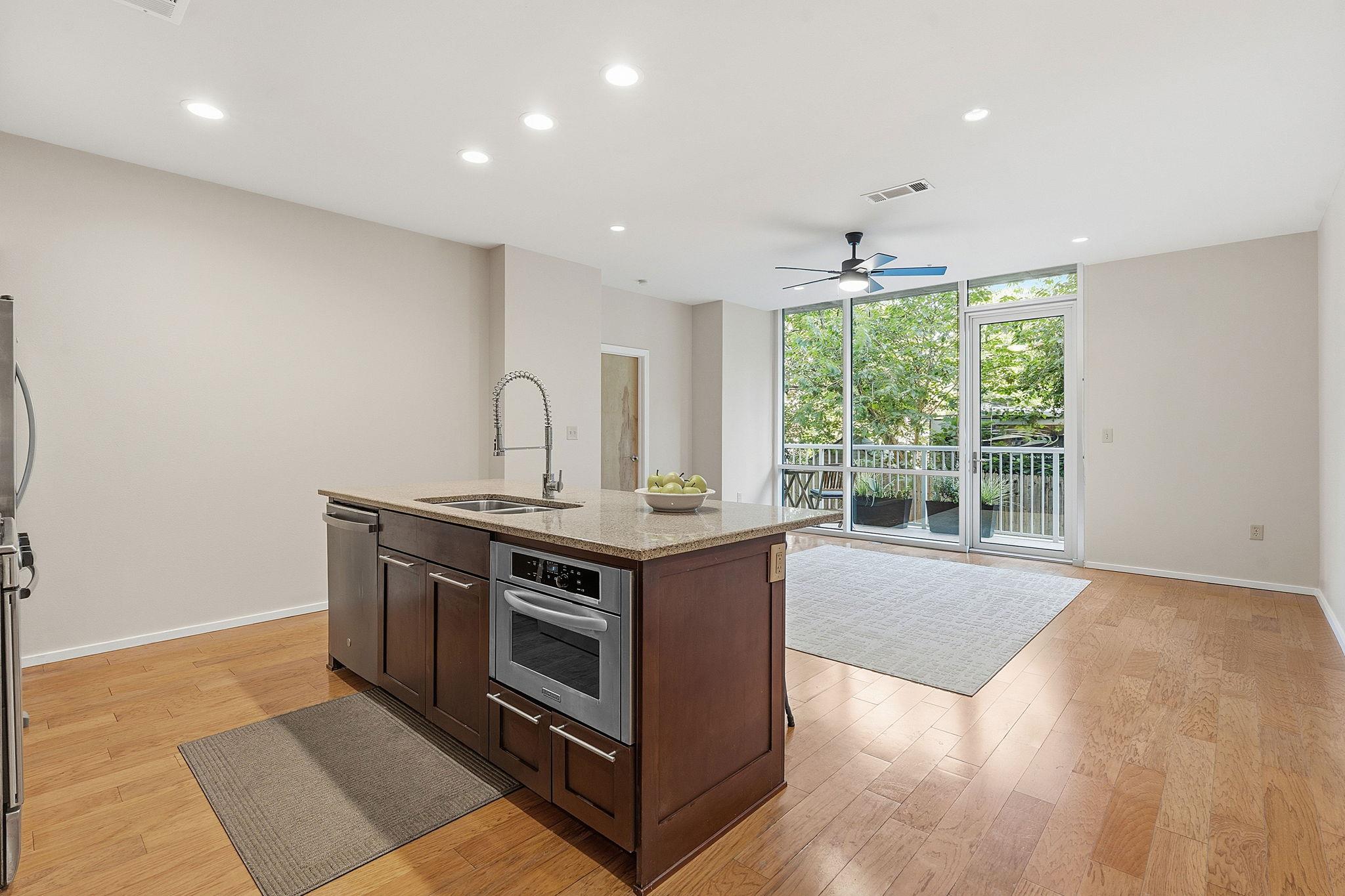 1600  Barton Springs Rd  #4105, photo 6