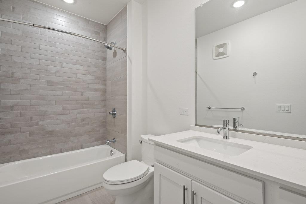 2113  E M Franklin Ave  #88, photo 7