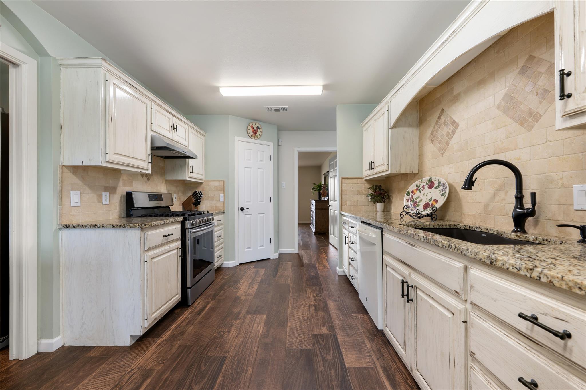 111  Lookout Cir, photo 12