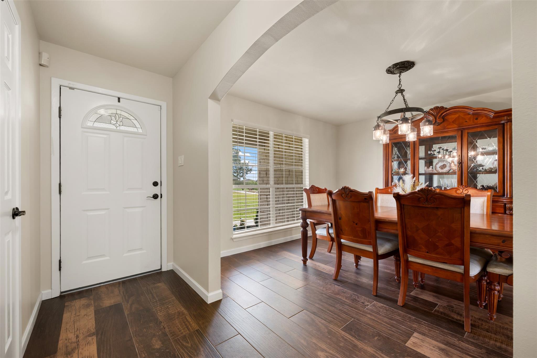 111  Lookout Cir, photo 3