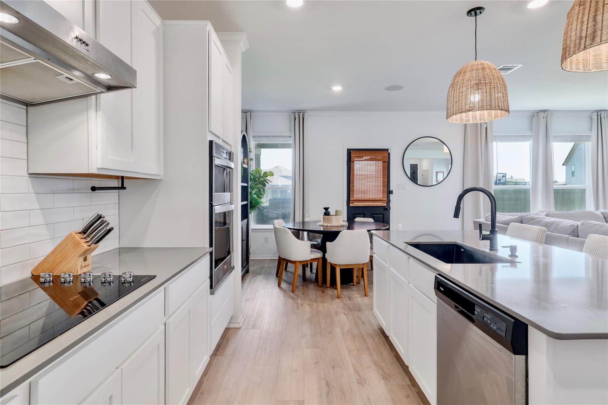 14405  James Buchanan St, photo 12