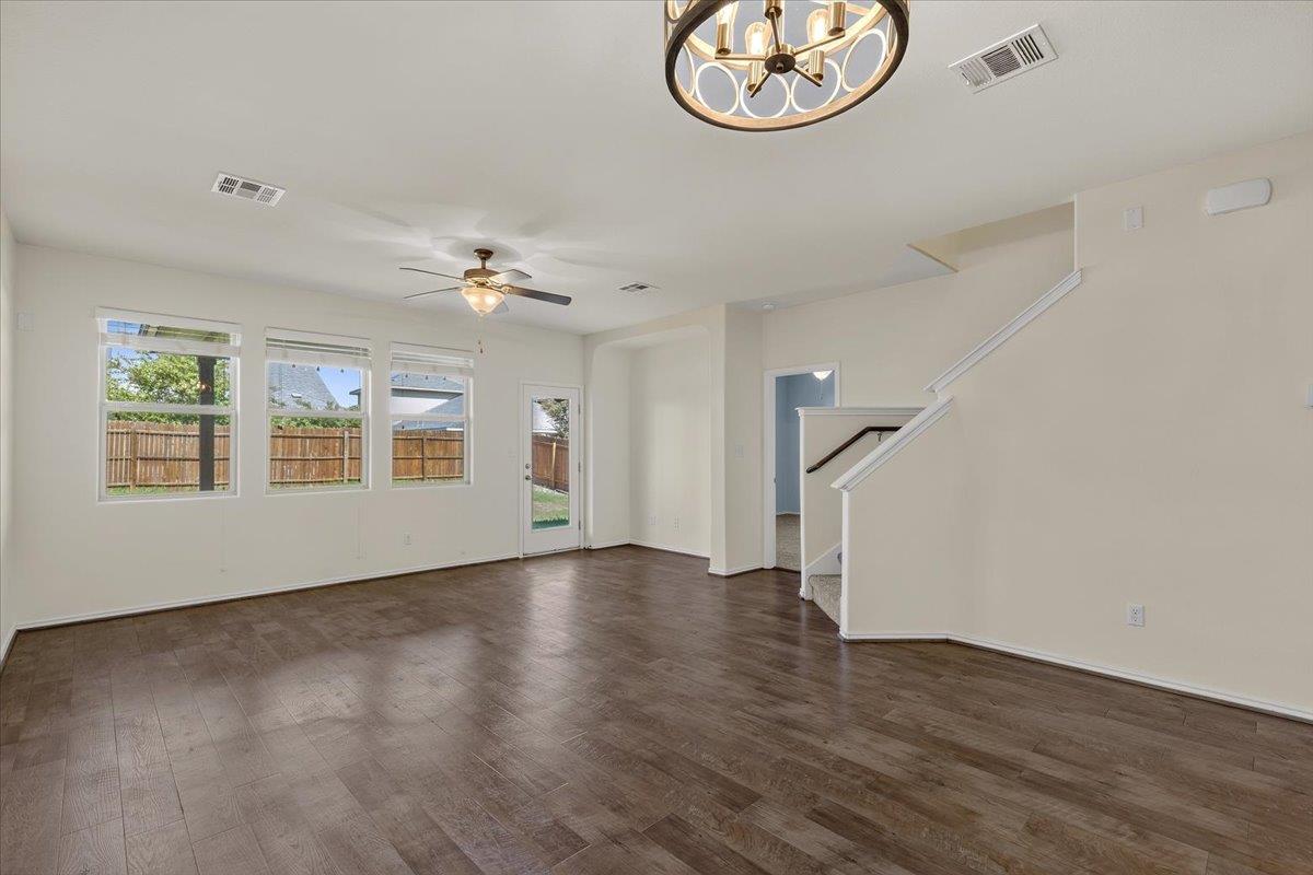 332  Fletcher Bnd, photo 11