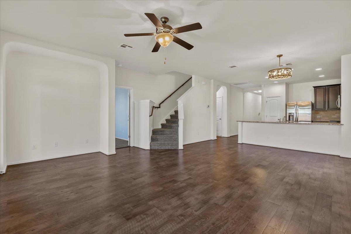332  Fletcher Bnd, photo 9