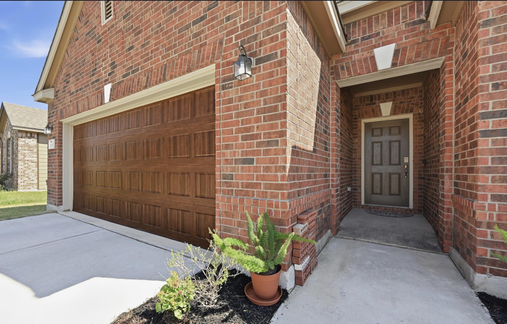 201  Connor Elkins Dr, photo 4