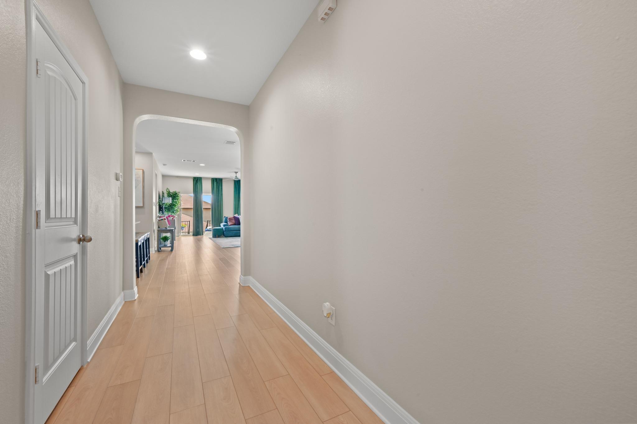 201  Connor Elkins Dr, photo 5