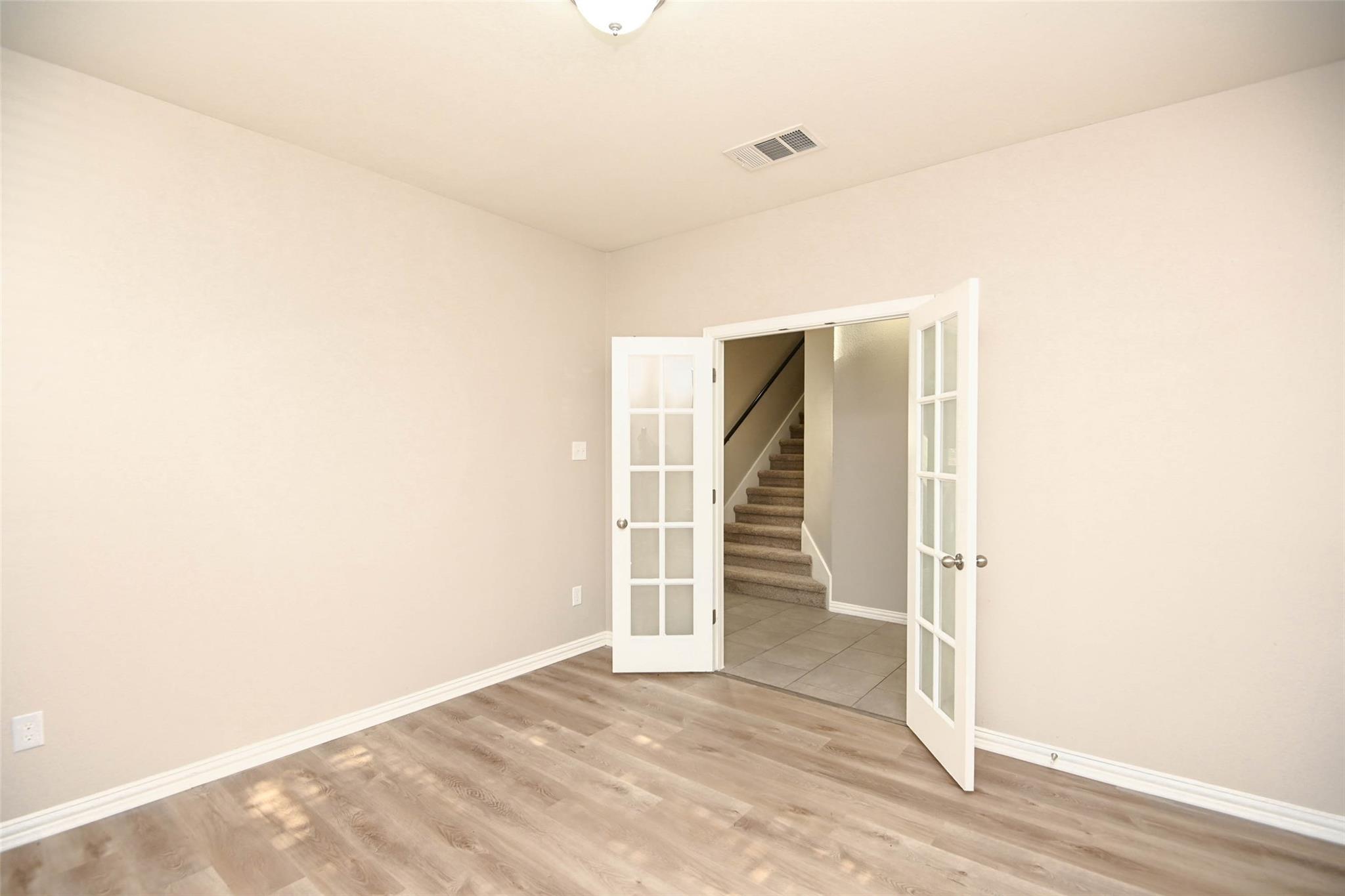 621  Hot Spring Vly, photo 3
