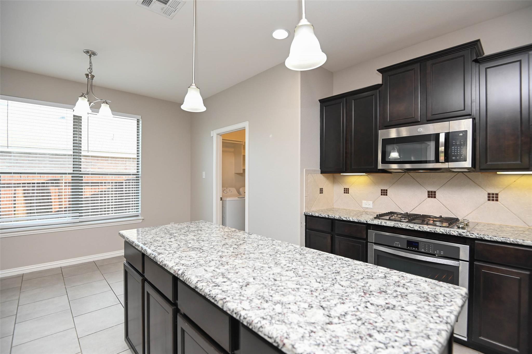 621  Hot Spring Vly, photo 6