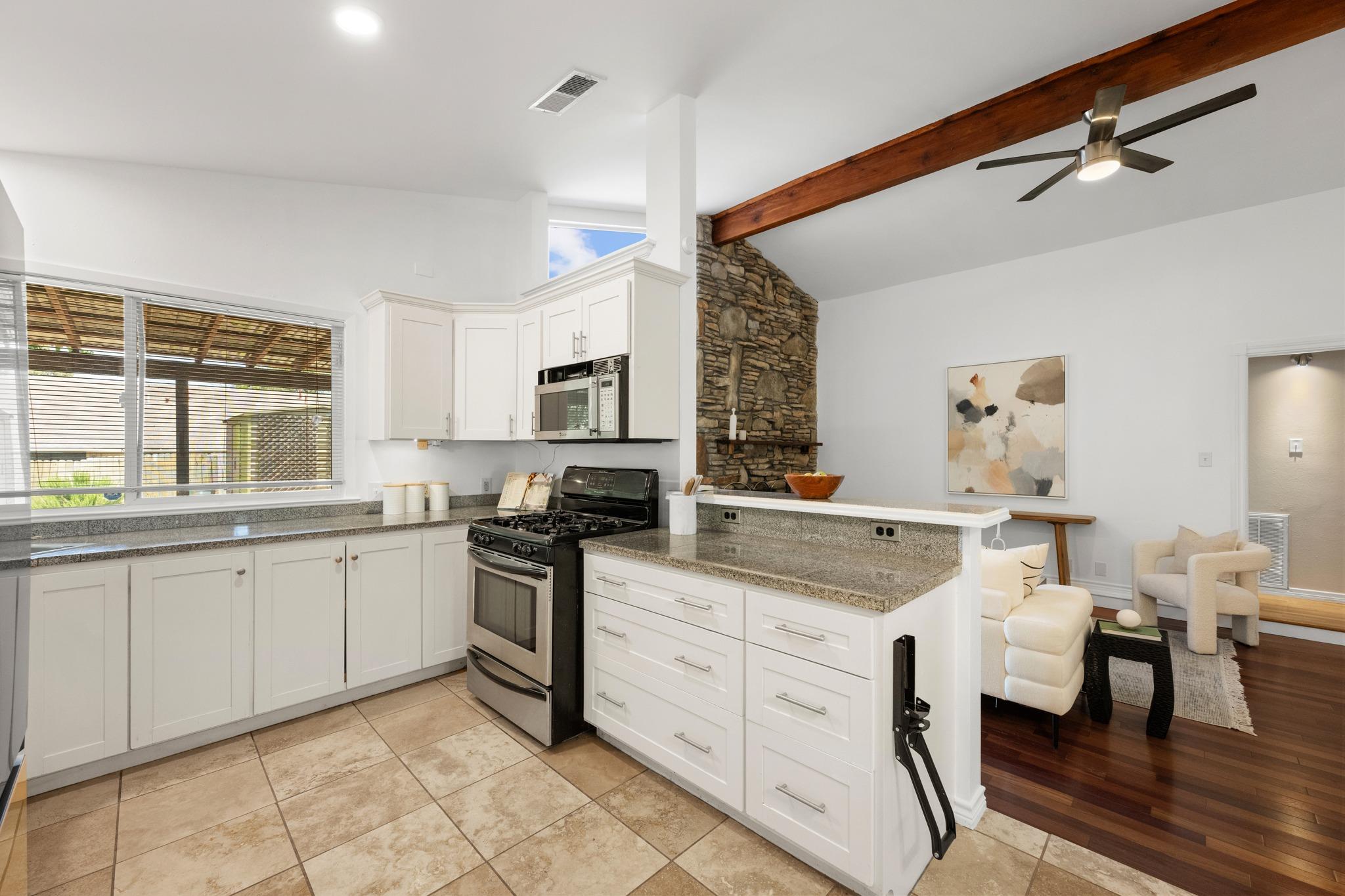 900  Austin Highlands Blvd, photo 11