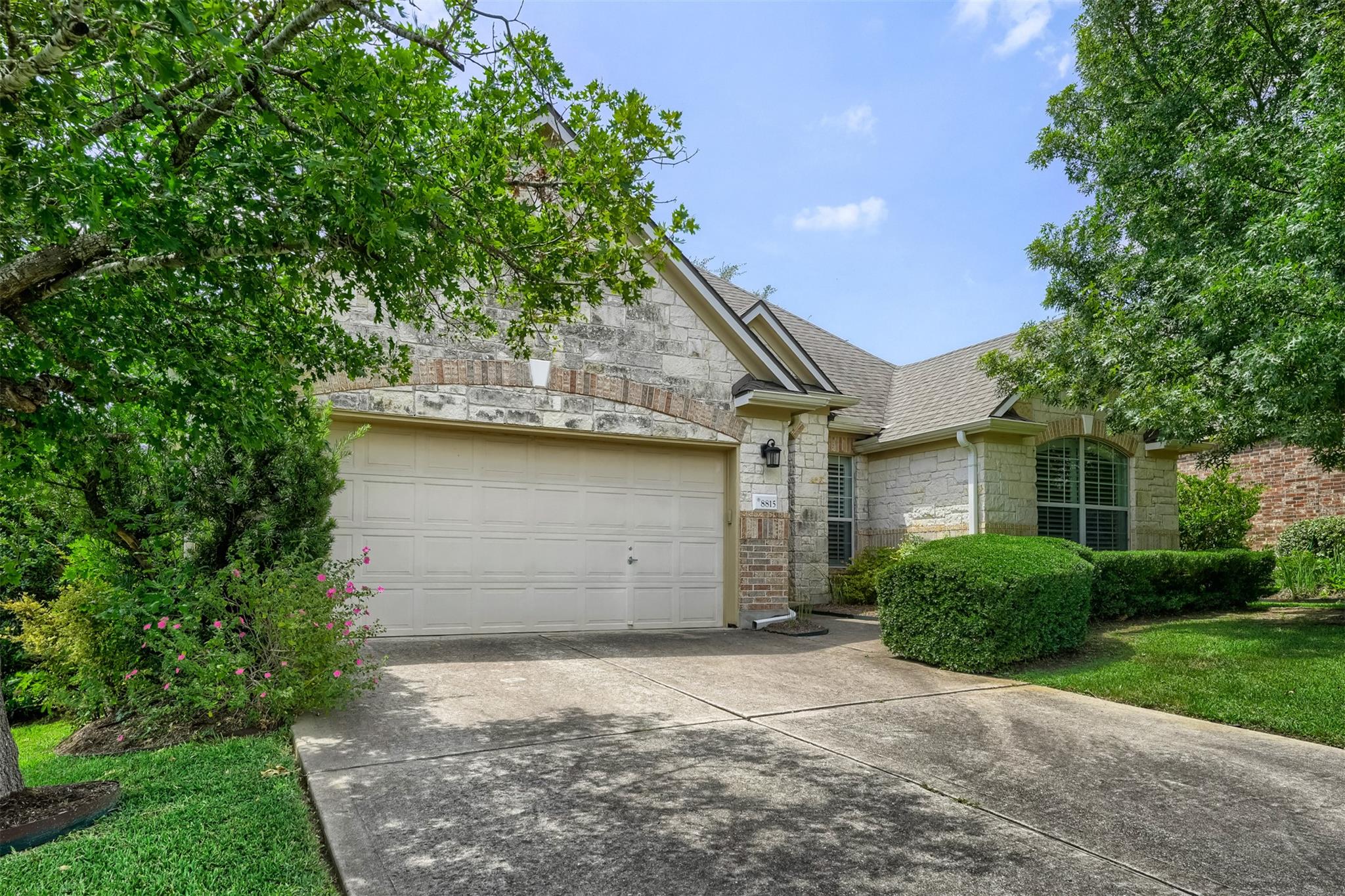8815  Towana Trl, photo 2