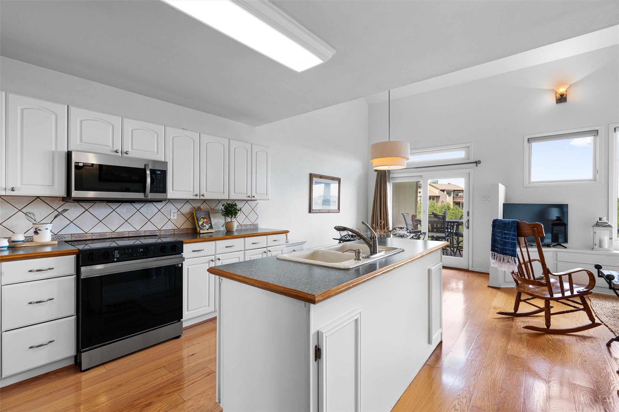113  Comanche Pt, photo 4