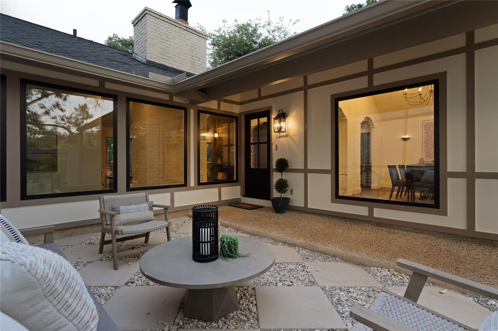 2404  Comburg Castle Way, photo 4