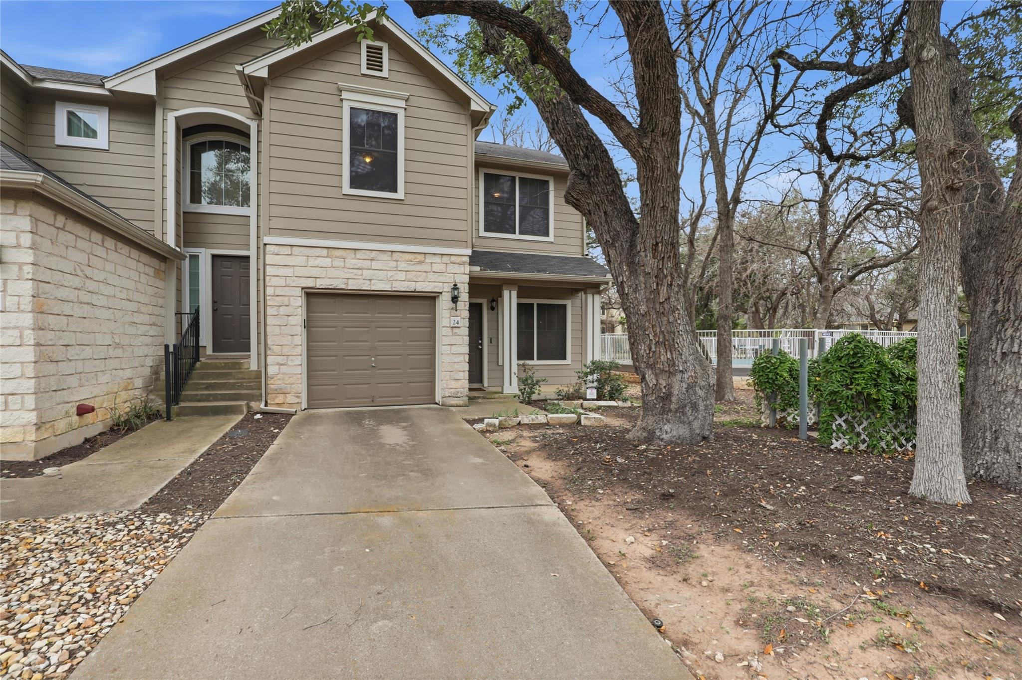 4501  Whispering Valley Dr  #24, photo 2