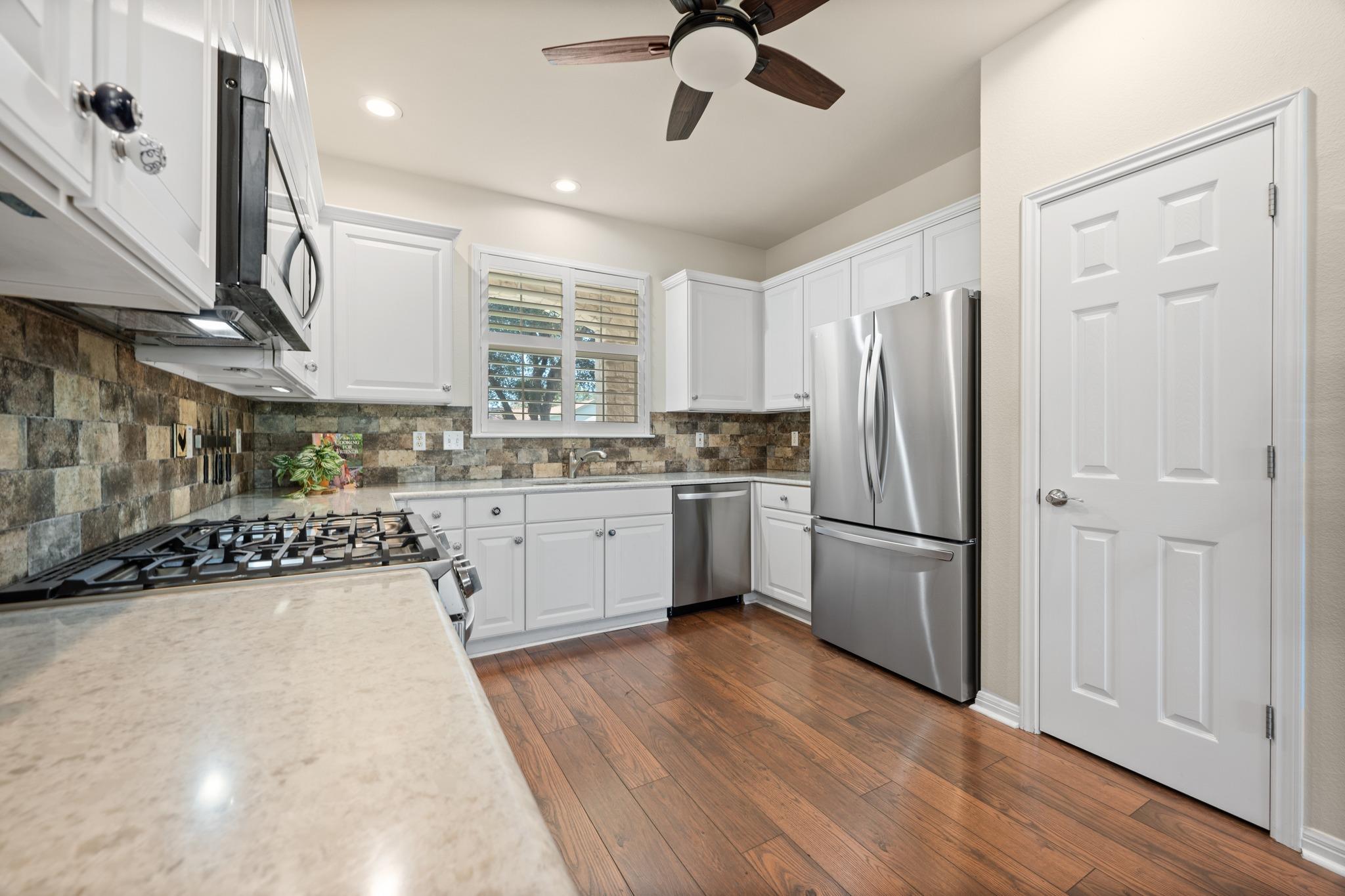 116  Harness Ln, photo 11