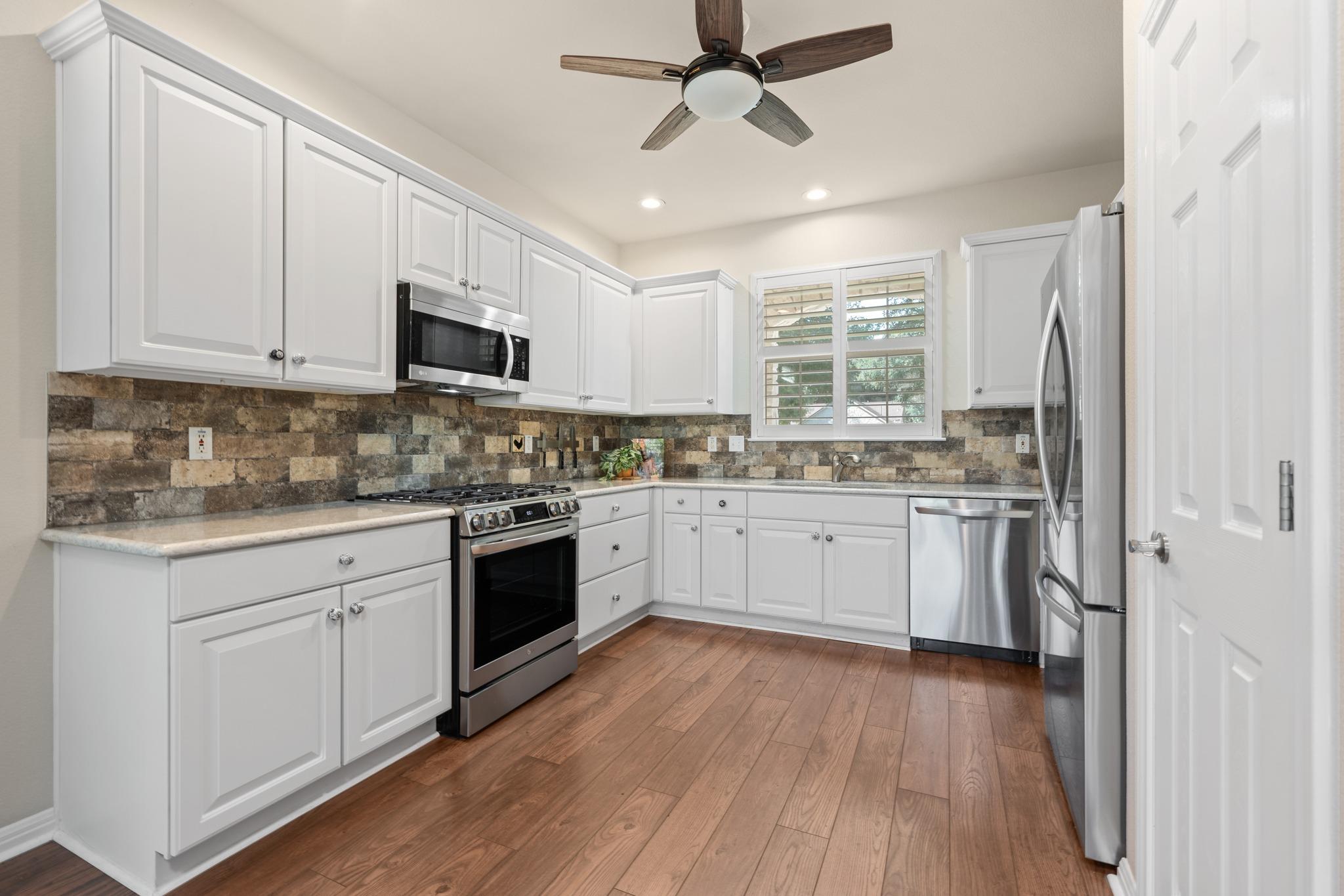 116  Harness Ln, photo 10